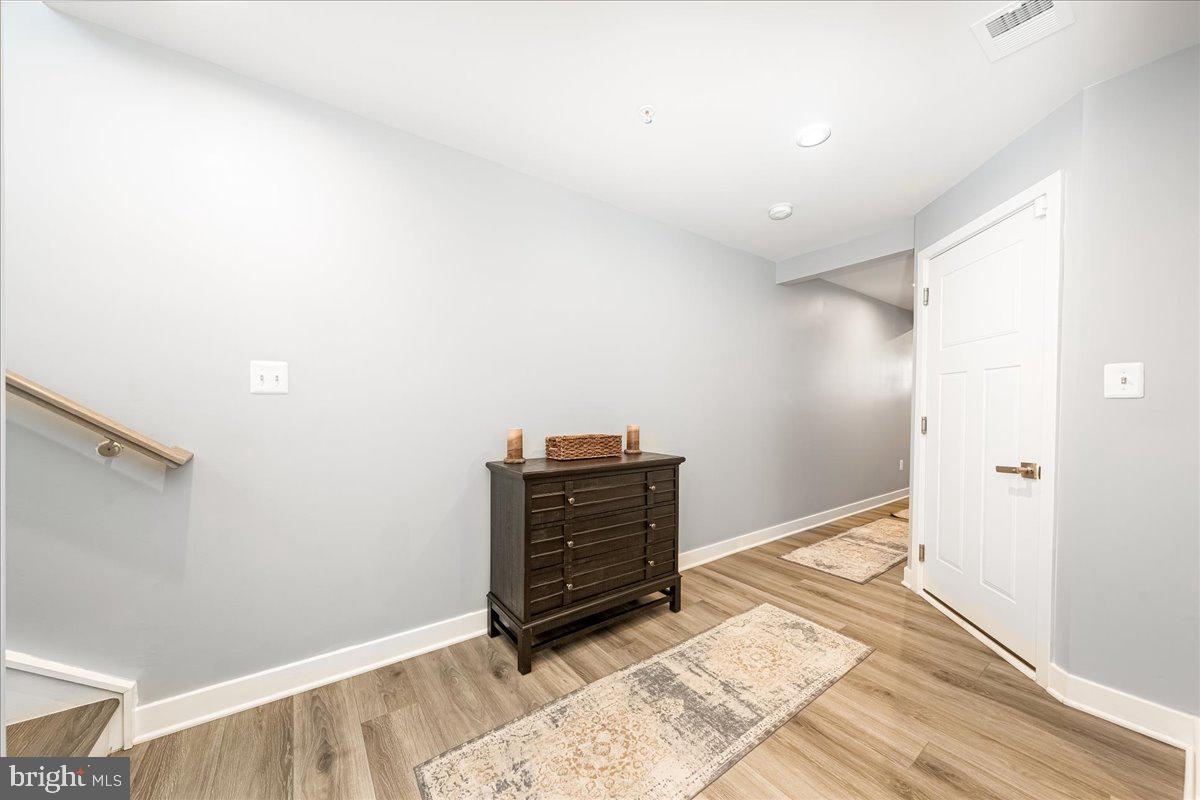 WELLINGTON FARMS - Residential