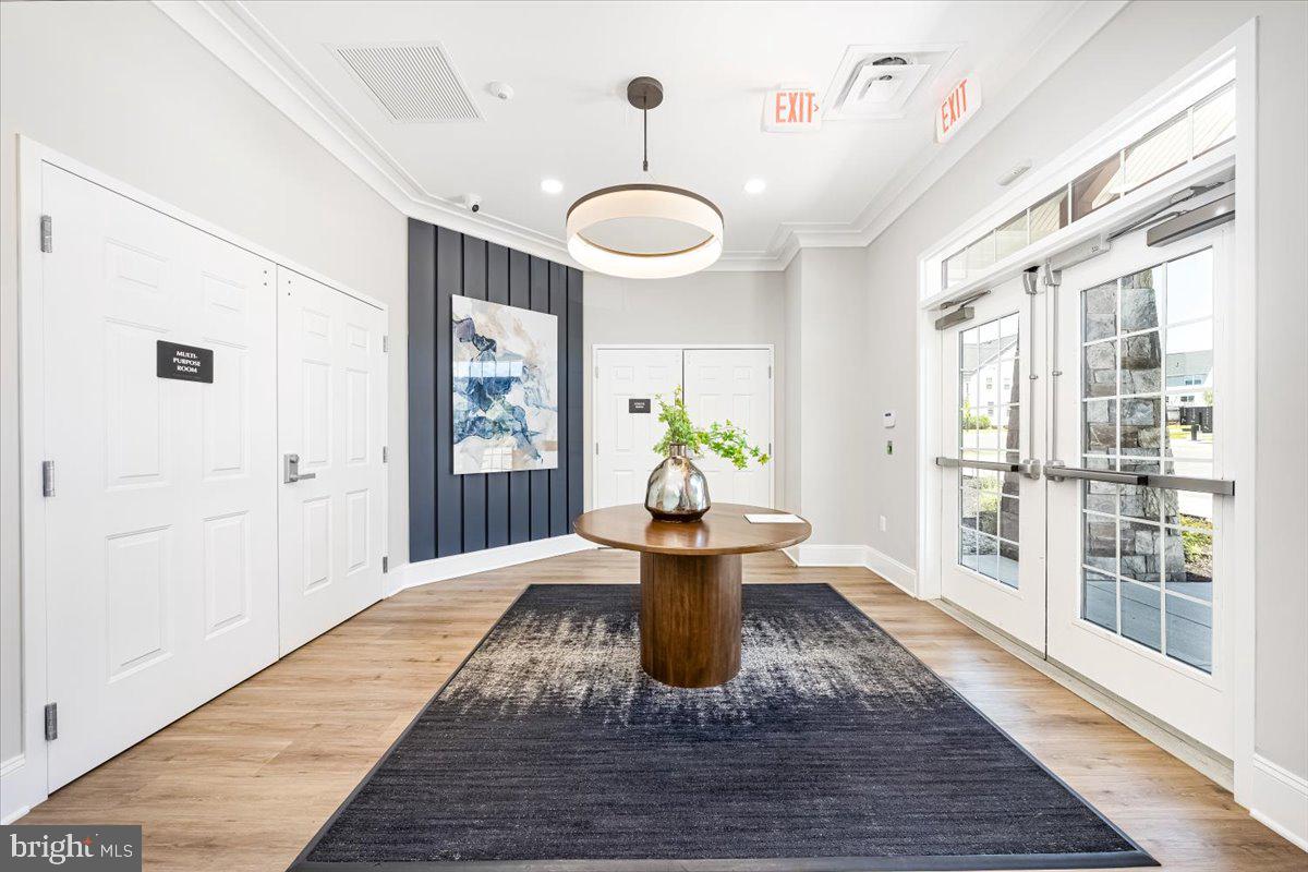 WELLINGTON FARMS - Residential