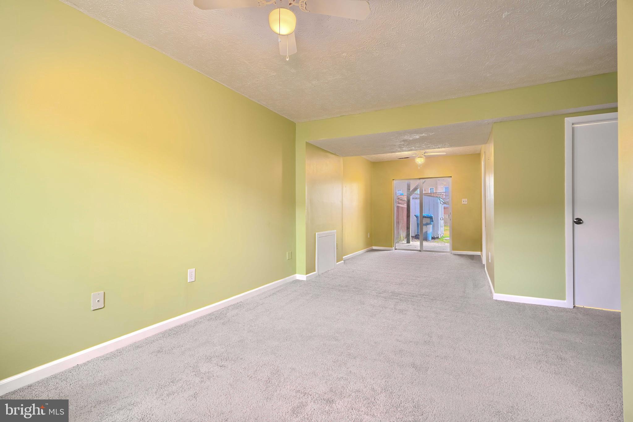 CARROLL CREST - Residential Lease