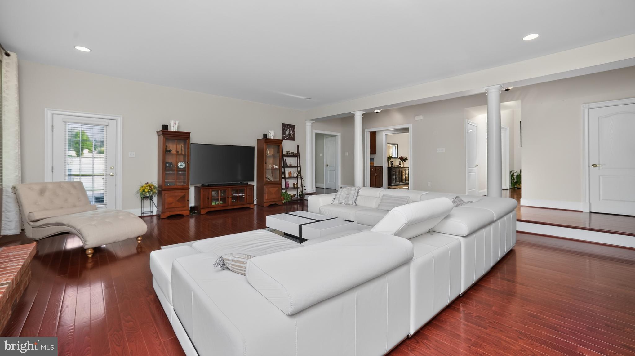 CHESTNUT RIDGE PRSRV - Residential