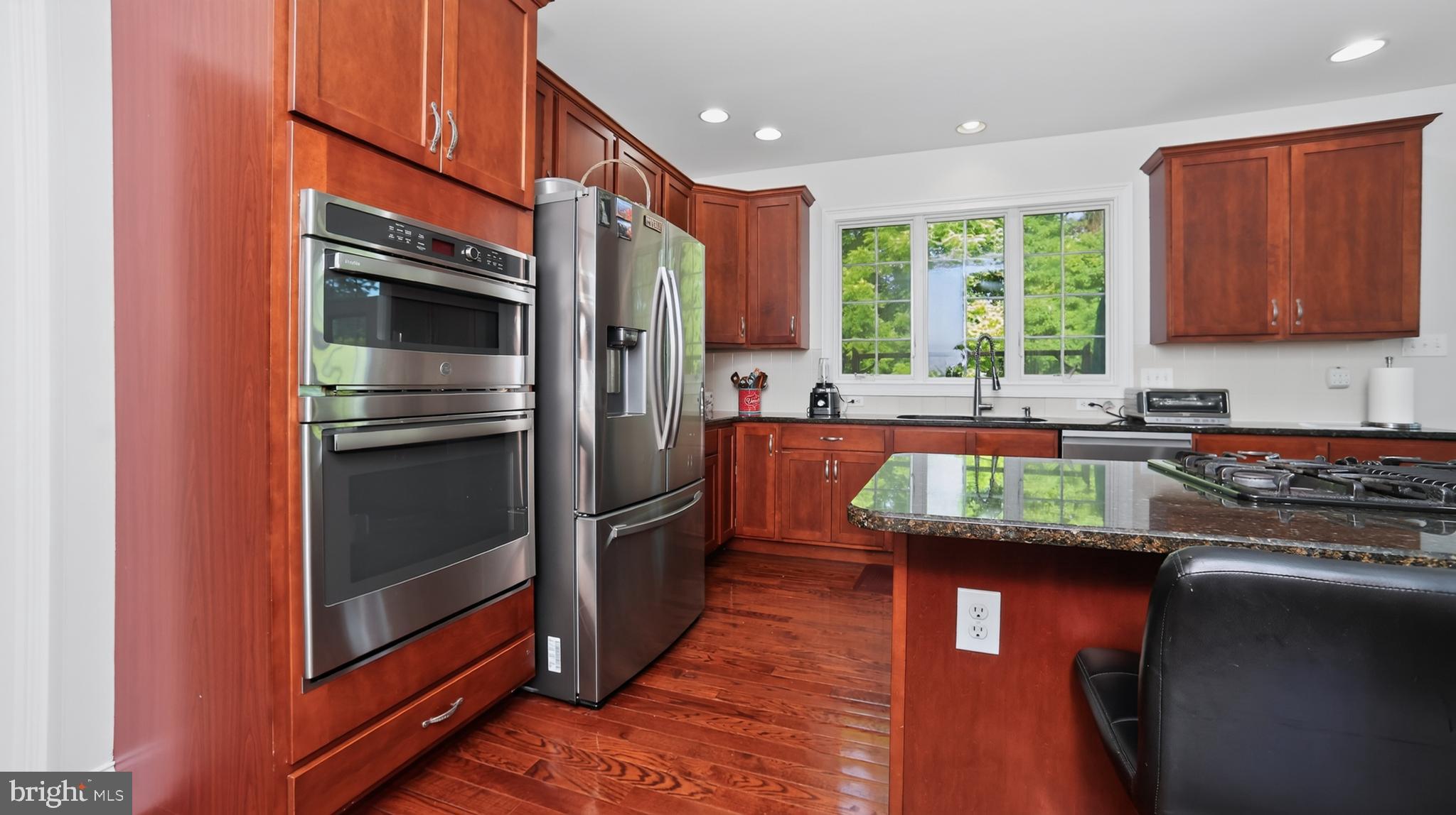 CHESTNUT RIDGE PRSRV - Residential