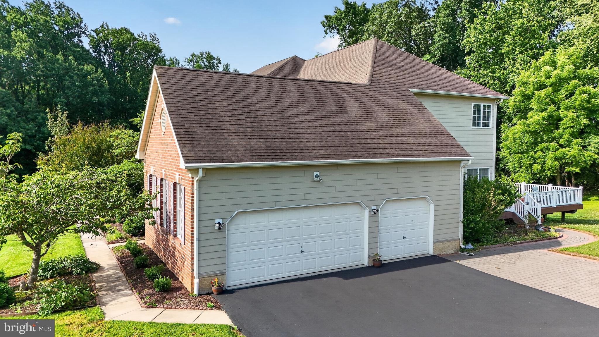 CHESTNUT RIDGE PRSRV - Residential