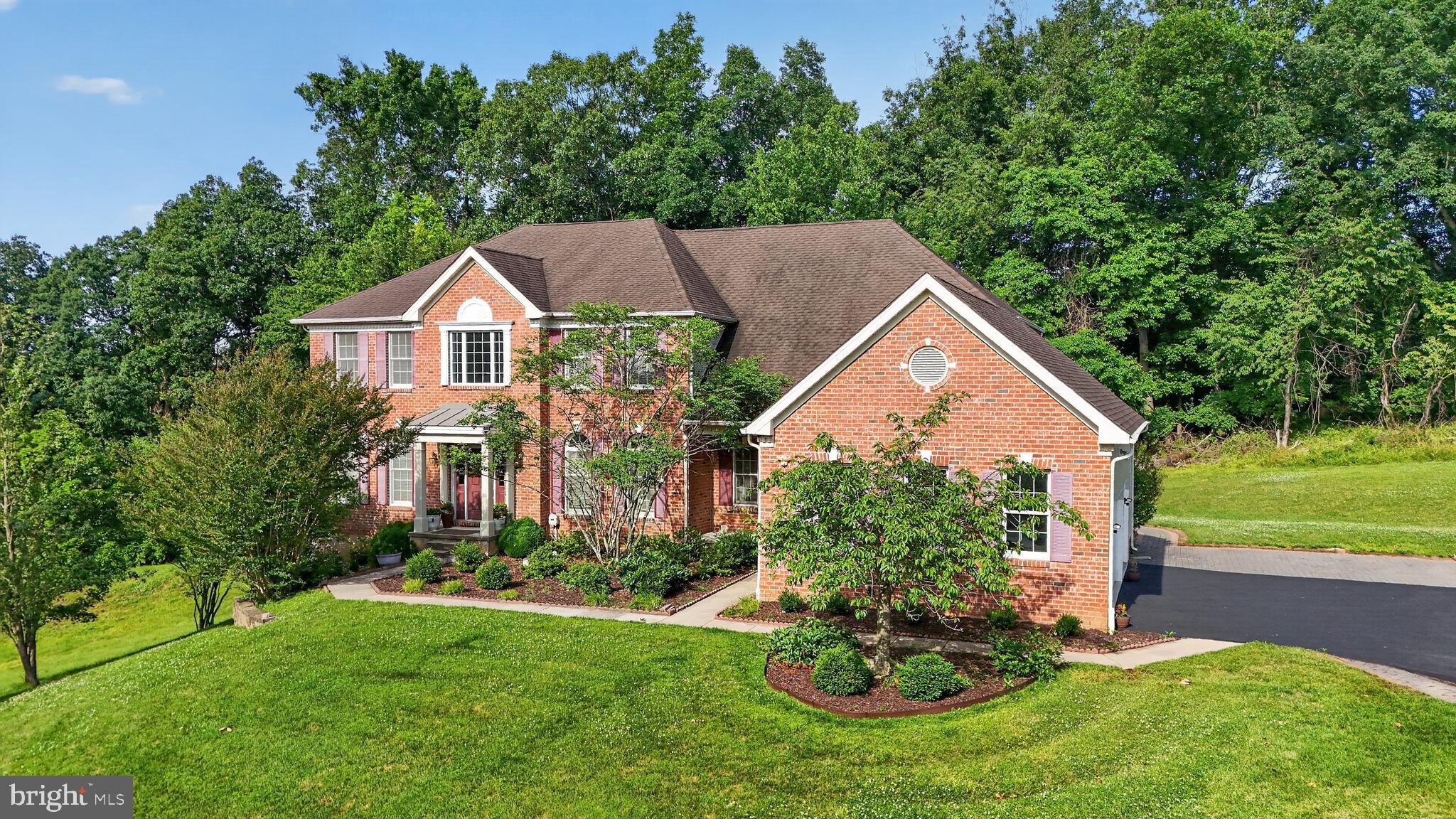 CHESTNUT RIDGE PRSRV - Residential