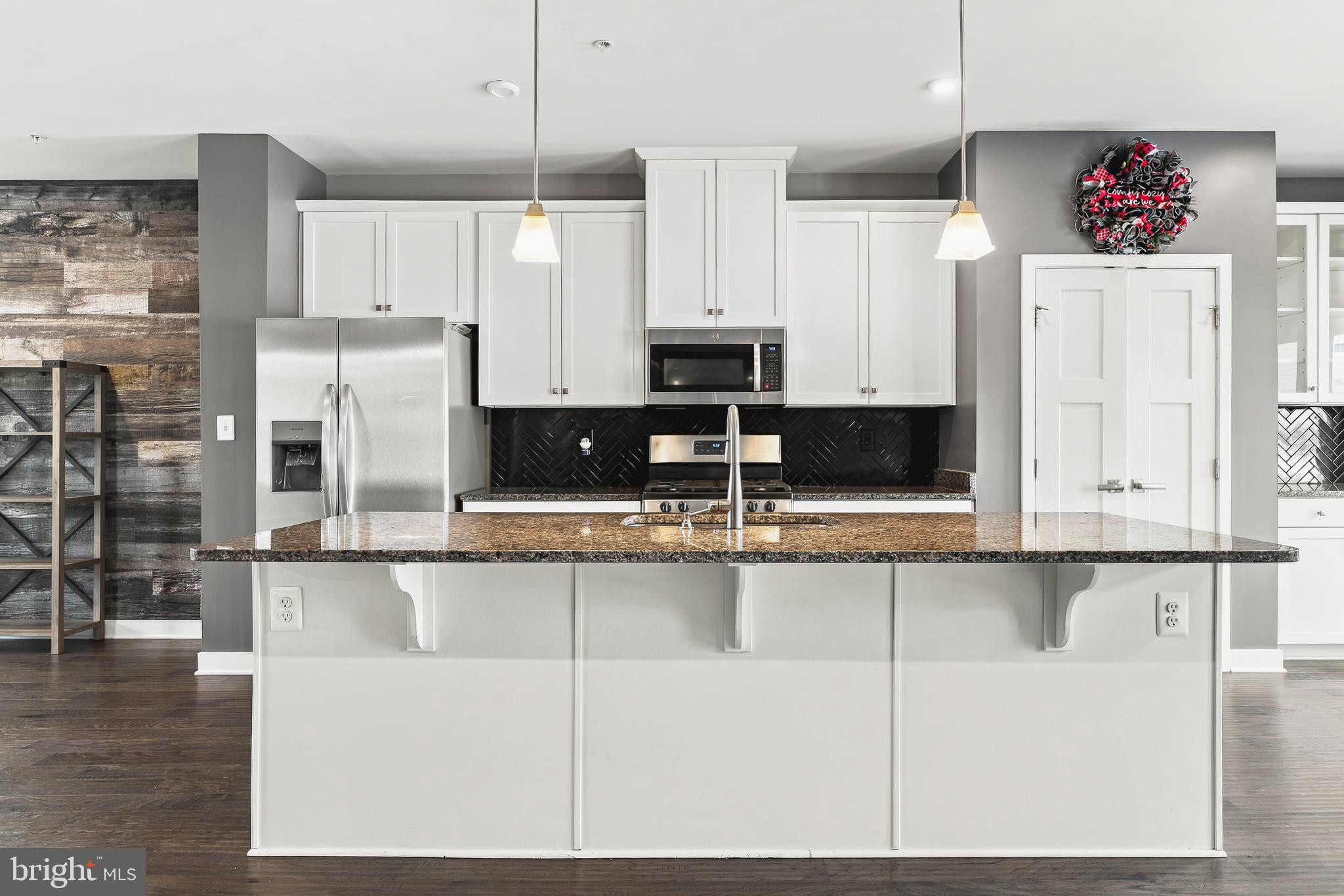 GREENLEIGH AT CROSSROADS - Residential