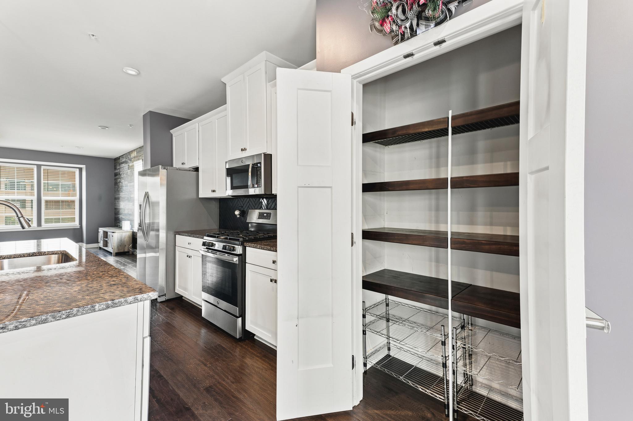 GREENLEIGH AT CROSSROADS - Residential