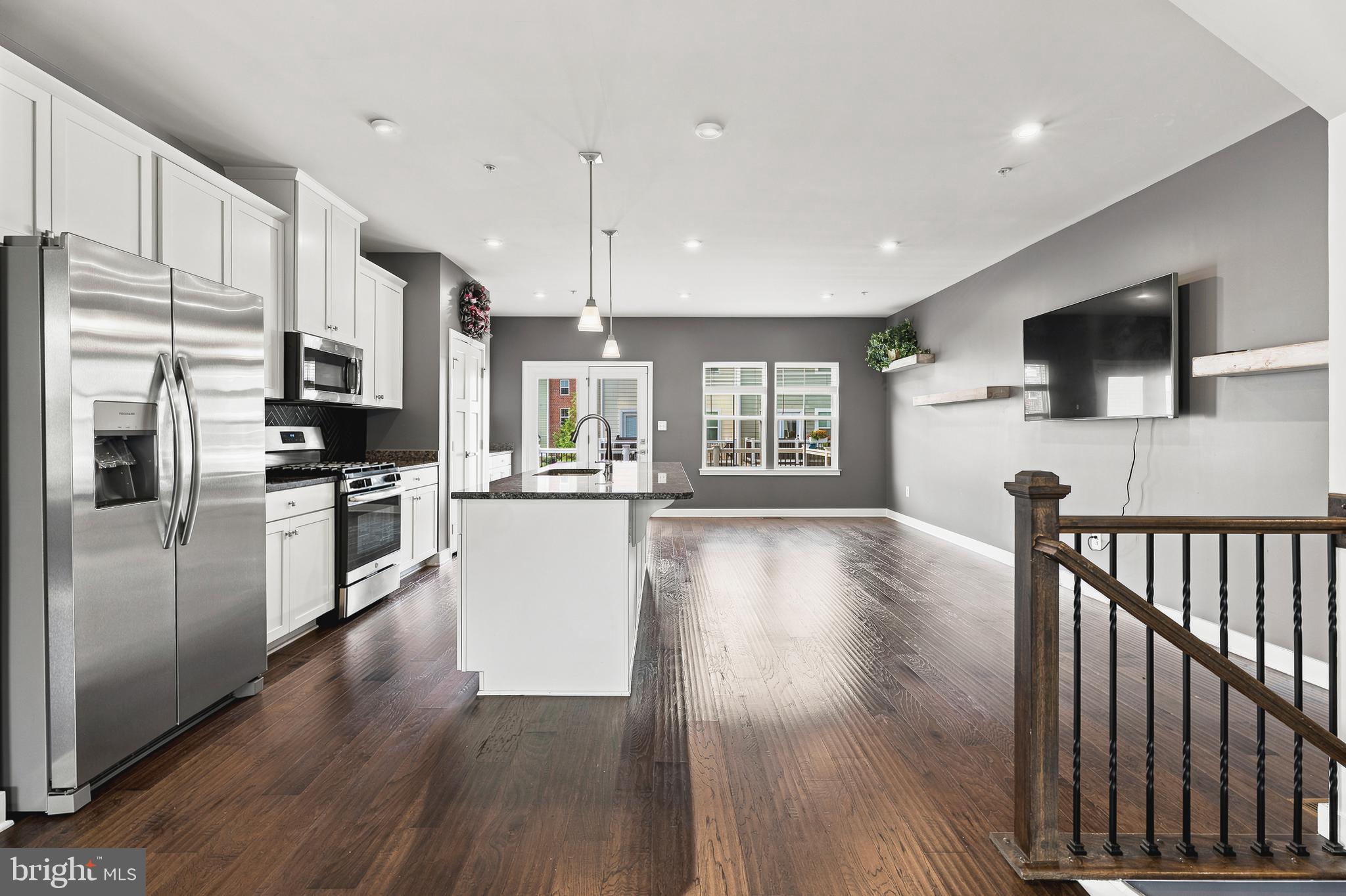 GREENLEIGH AT CROSSROADS - Residential