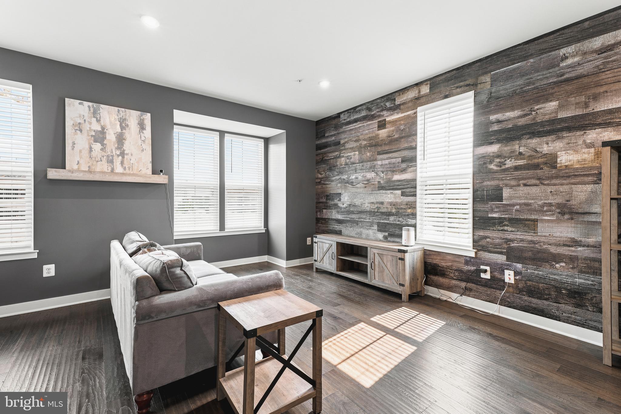 GREENLEIGH AT CROSSROADS - Residential