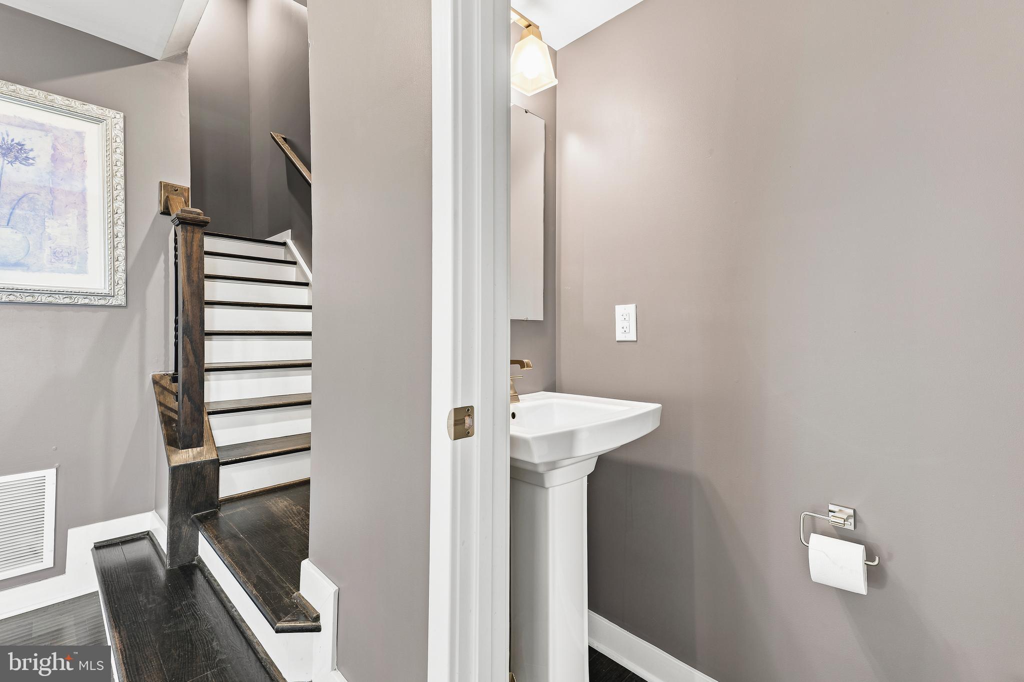 GREENLEIGH AT CROSSROADS - Residential