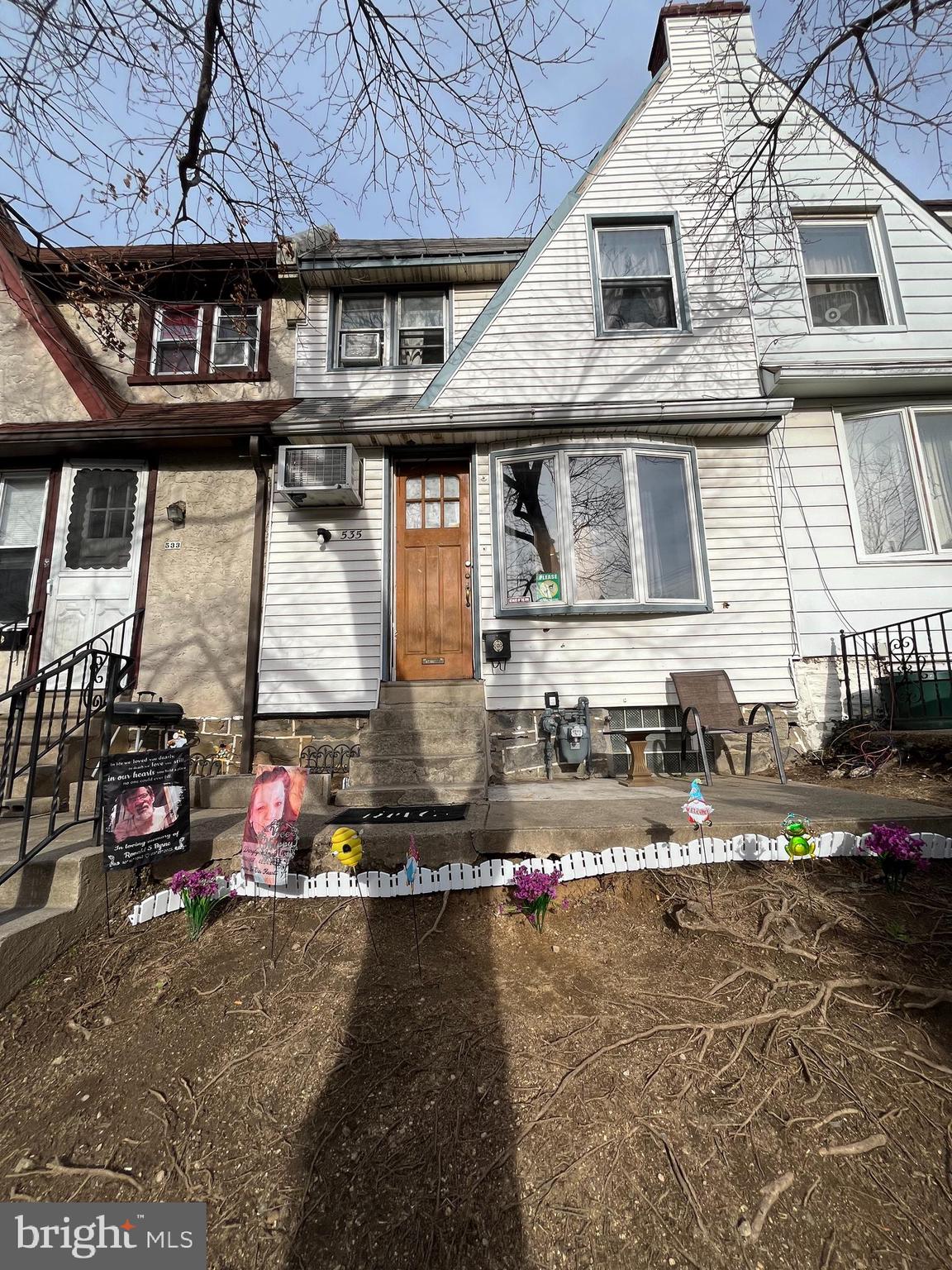 **OFFER DEADLINE IS SUNDAY 3/23/25 at 7:30** If you need help please text Ali Rathburn ASAP** Investor Gem is here and waiting for you to flip or rent it out after repairs. Fixer Upper, but so so so much potential.
Seller inherited the home. Please no showings - Open House is your opportunity! 
Saturday March 22nd & Sunday March 23rd 1:00-3:00.
Bring yourself and your cash offer. Seller may need a rent back for 2-3 weeks.
1 car garage with access from the back alley.
Semi Finished Basement.
Deck from kitchen (needs updated).
Tree branch fell on roof  (Roof is part shingle and part flat) Tree branch removed, but roof is still damaged. Seller inherited the home, so there is minimal information on the sellers disclosure. 
NEW Hot Water Heater! 
Very desirable street and location. Close to public transportation, stores, schools, churches, and mosque. Walking distance to the high school. Please tour the home at the OPEN HOUSE. Please no low balls. Text or call Ali Rathburn with any questions/help/offers.