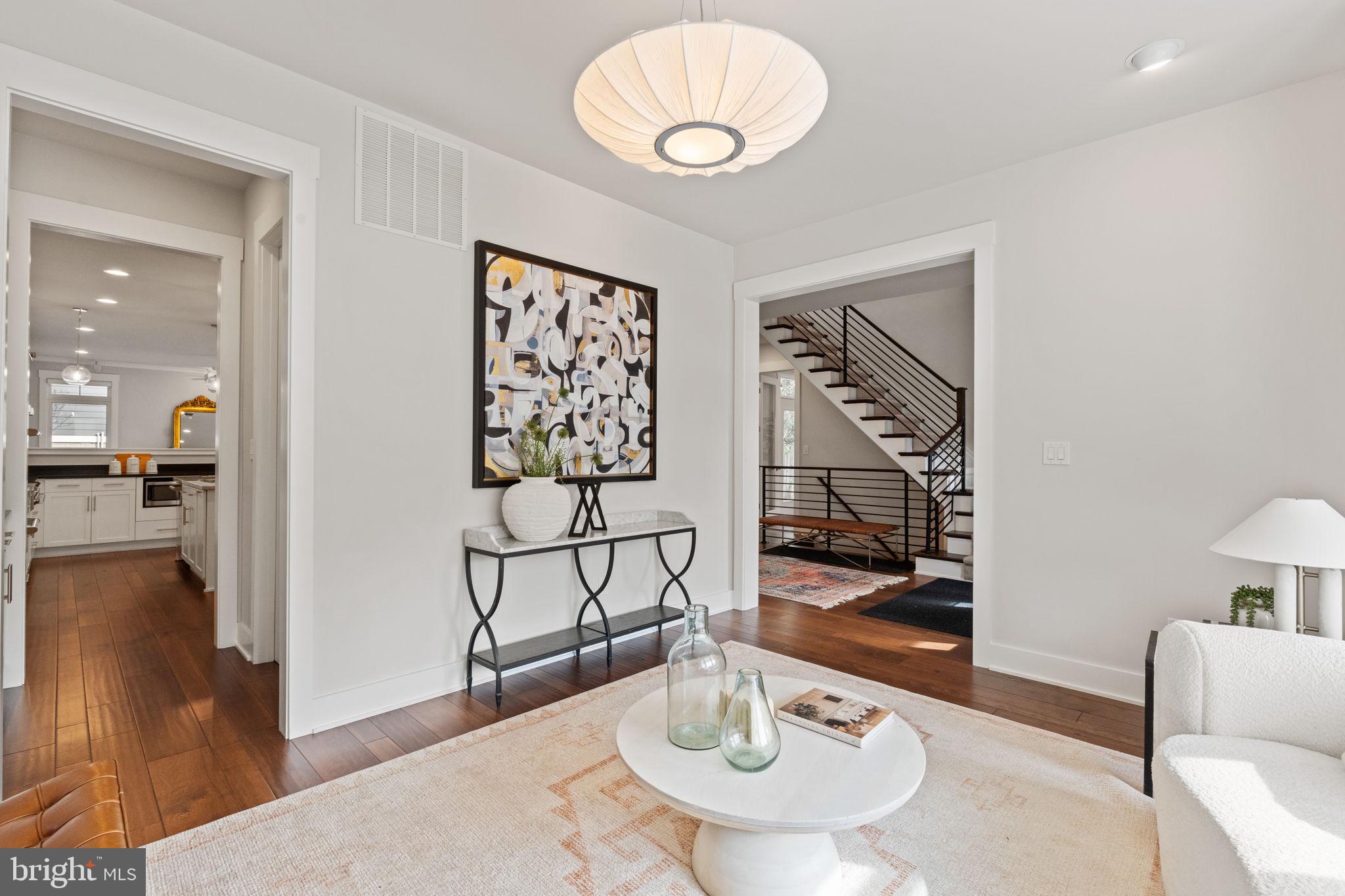 GEORGE WASHINGTON PARK - Residential