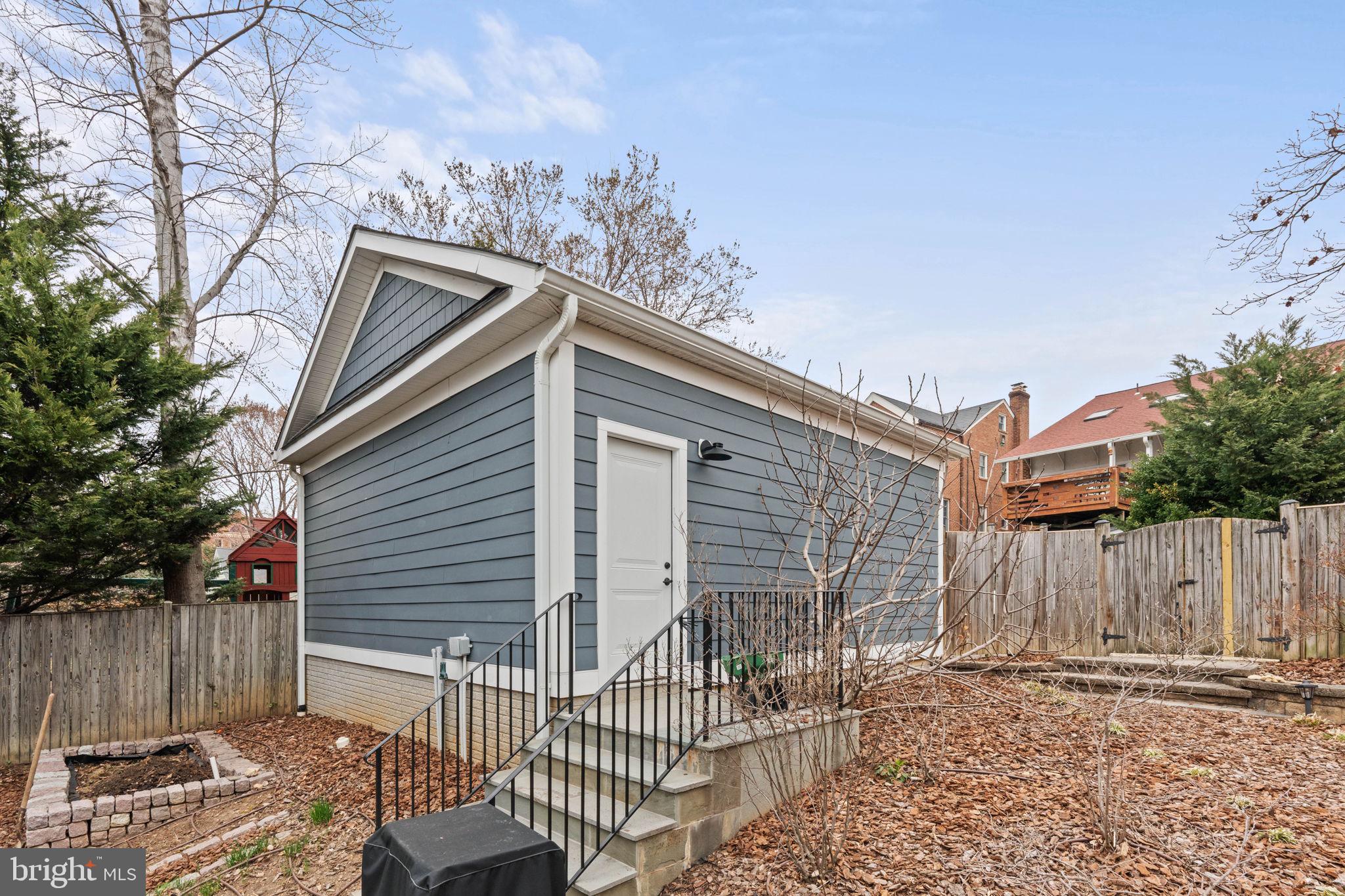 GEORGE WASHINGTON PARK - Residential