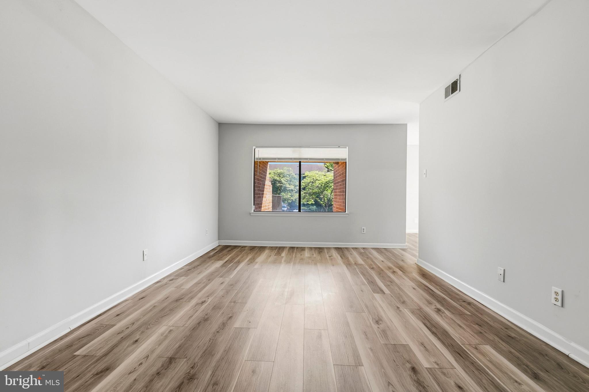 CHERRY GLEN CONDOS - Residential