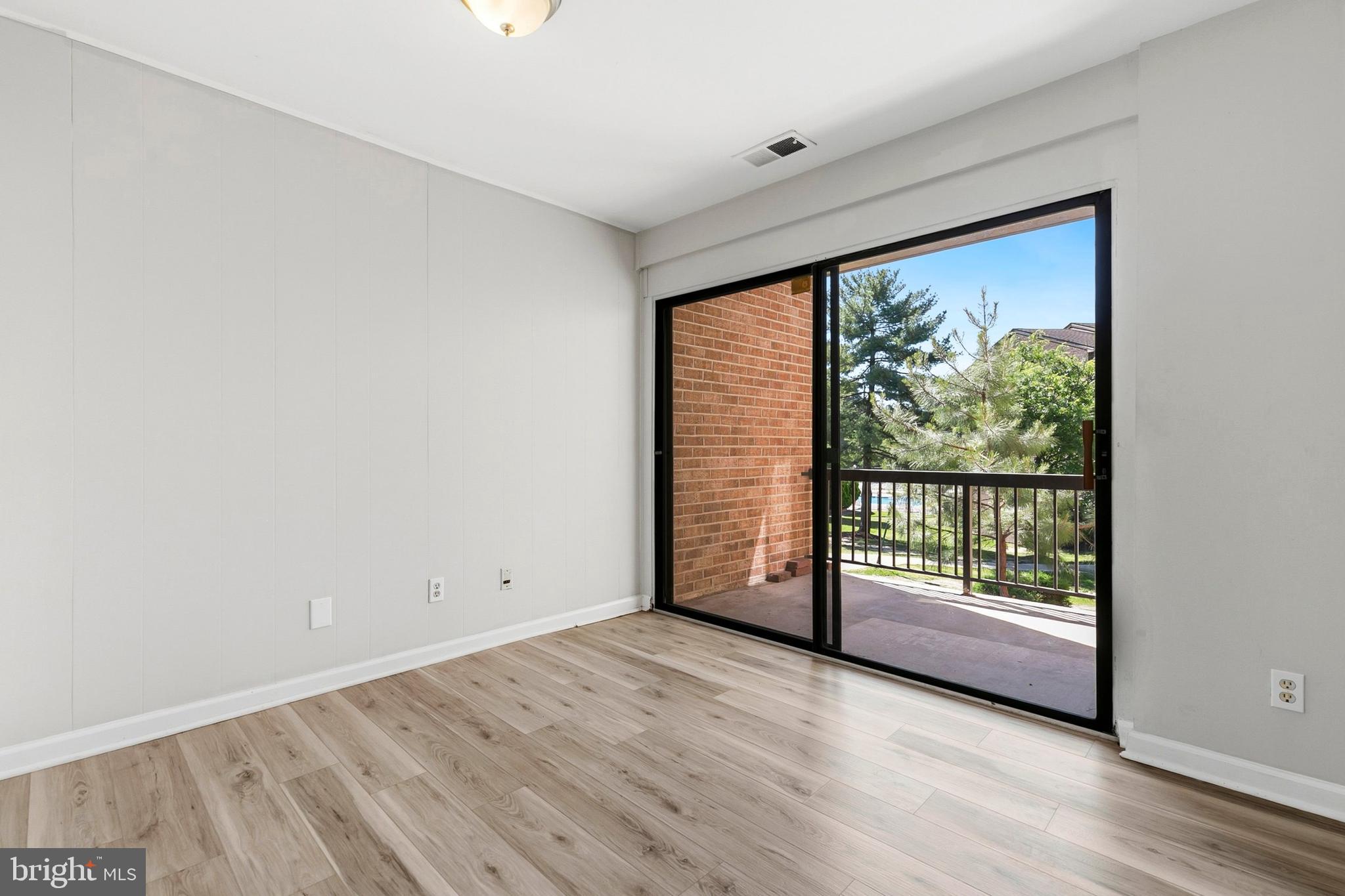 CHERRY GLEN CONDOS - Residential