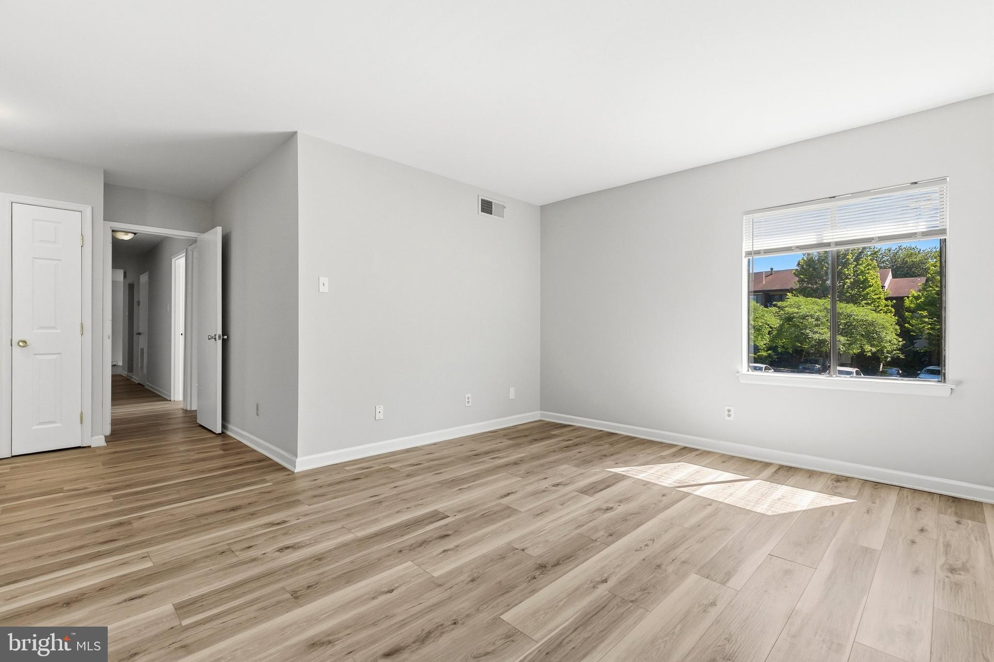 CHERRY GLEN CONDOS - Residential