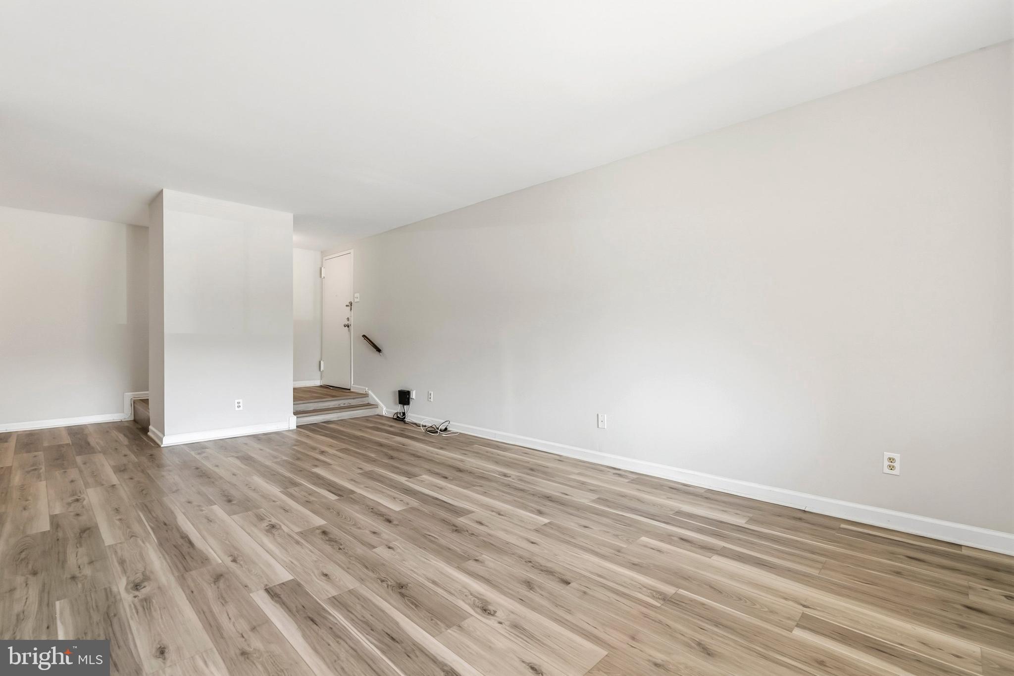 CHERRY GLEN CONDOS - Residential