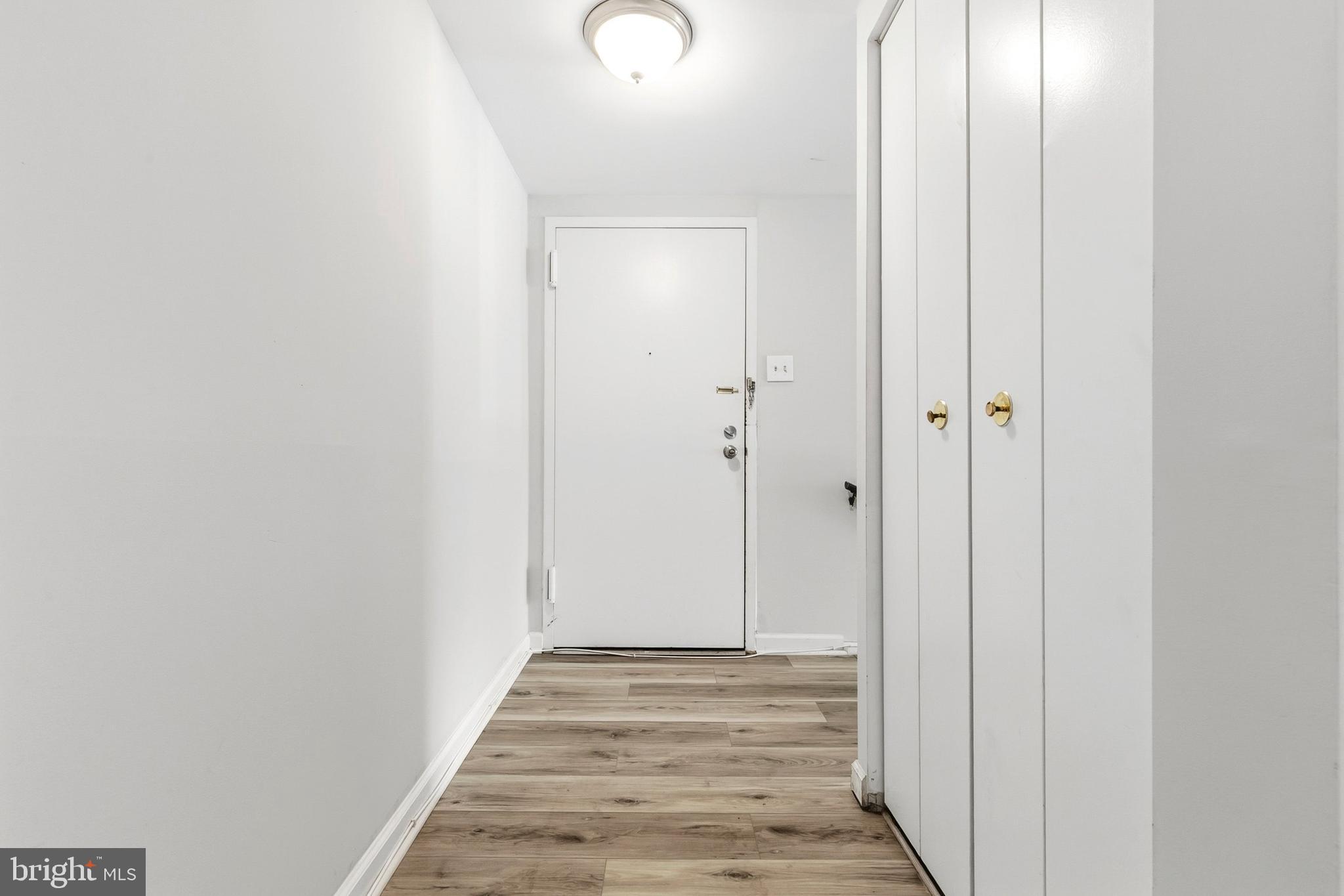 CHERRY GLEN CONDOS - Residential