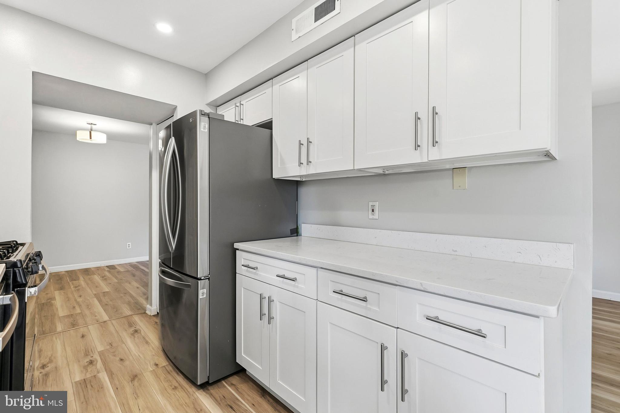 CHERRY GLEN CONDOS - Residential