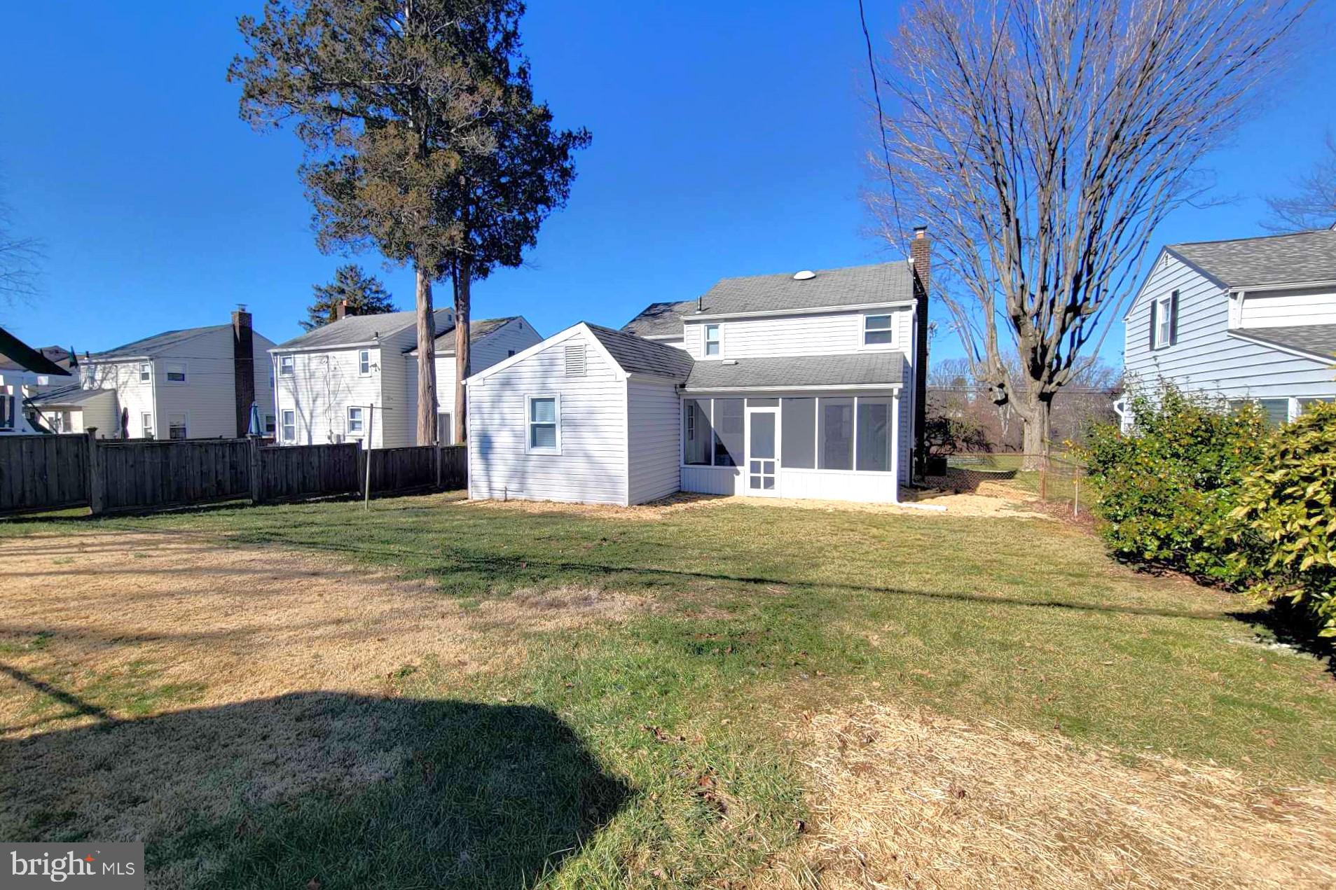 ARONIMINK ESTATES - Residential