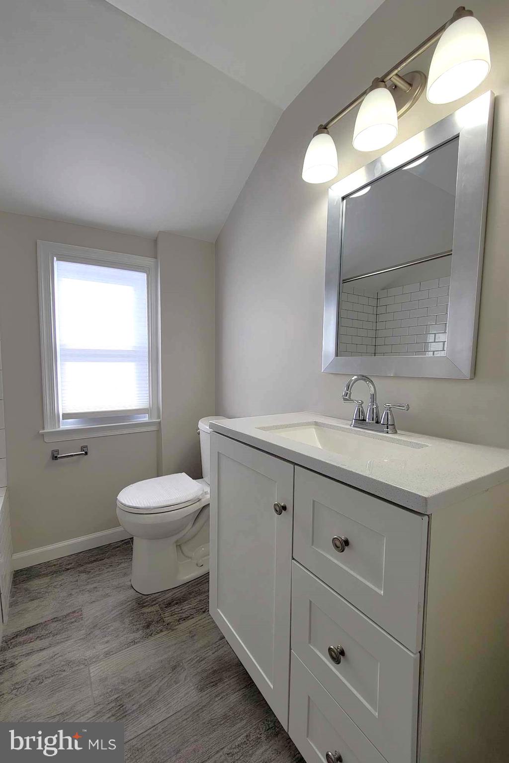 ARONIMINK ESTATES - Residential