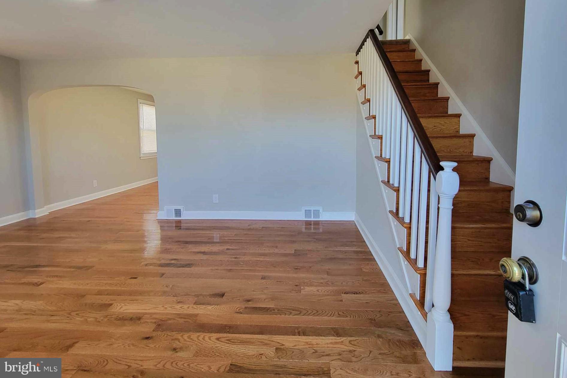 ARONIMINK ESTATES - Residential