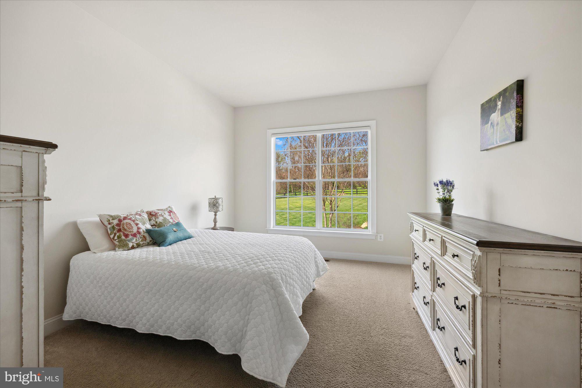 BLACK OAK CREEK - Residential
