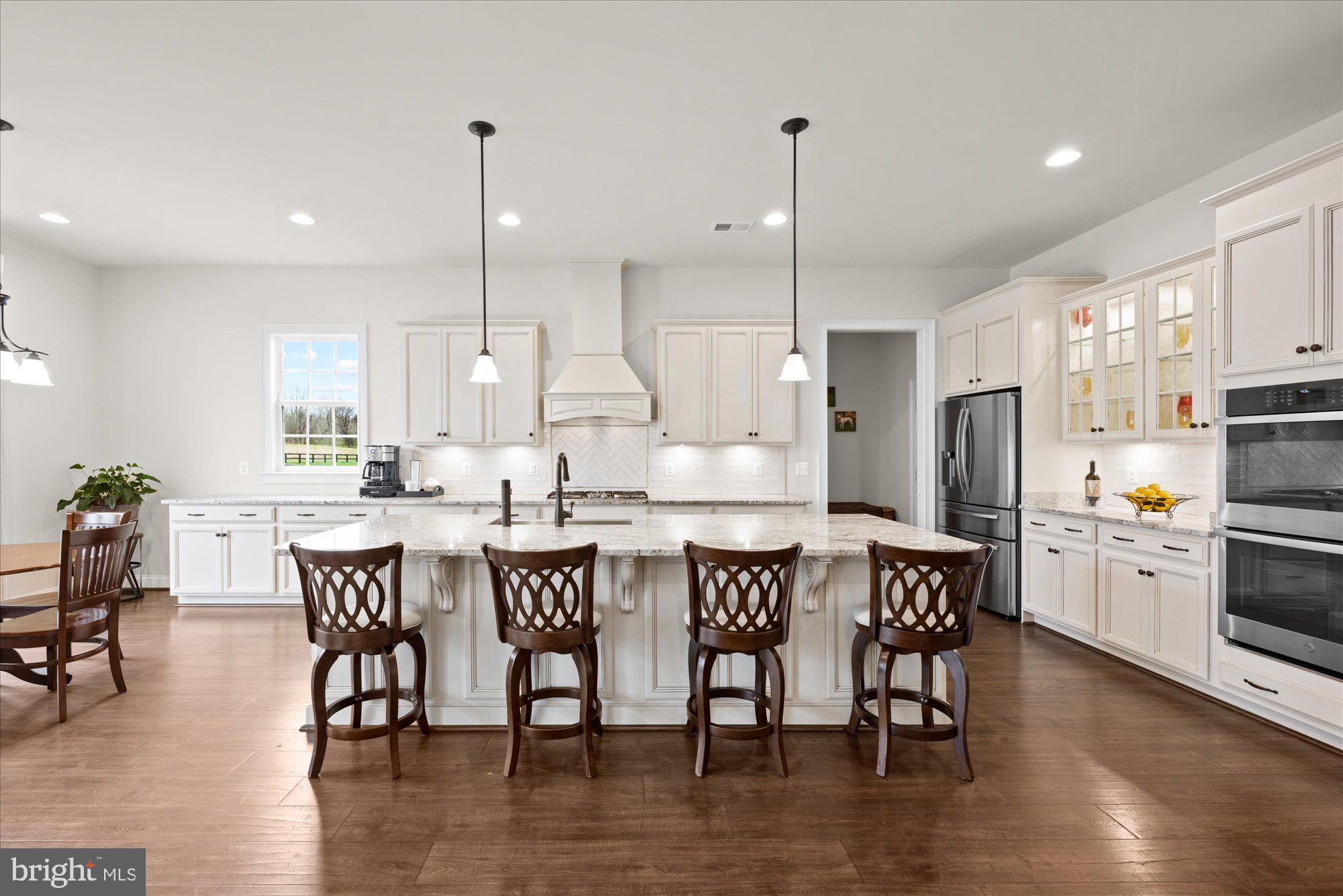 BLACK OAK CREEK - Residential