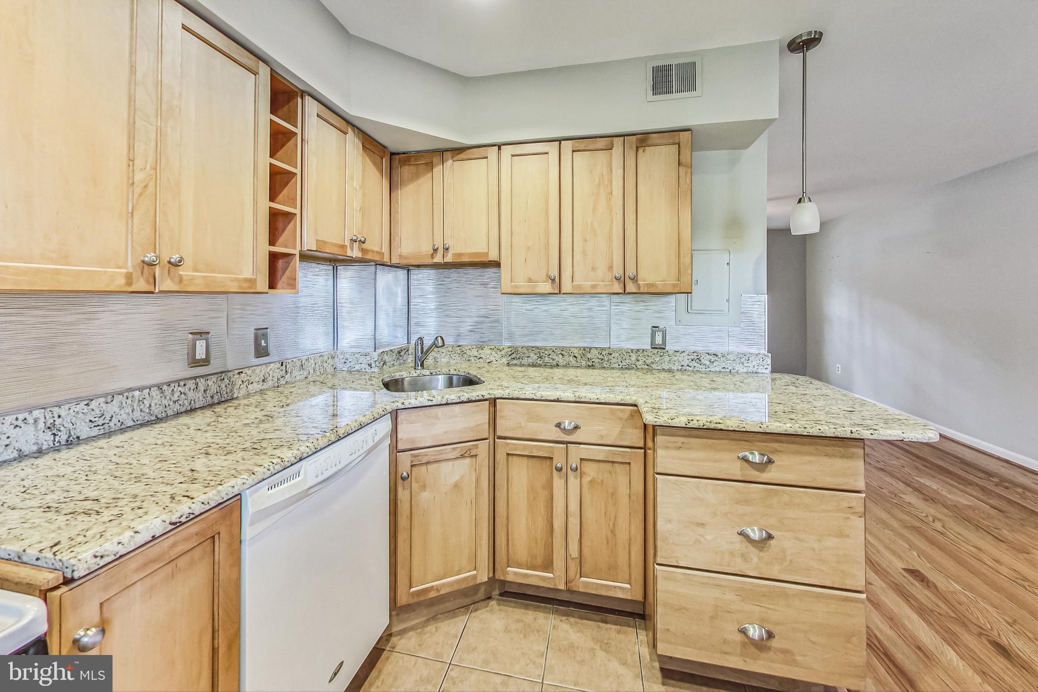 CHEVY CHASE CREST - Residential Lease