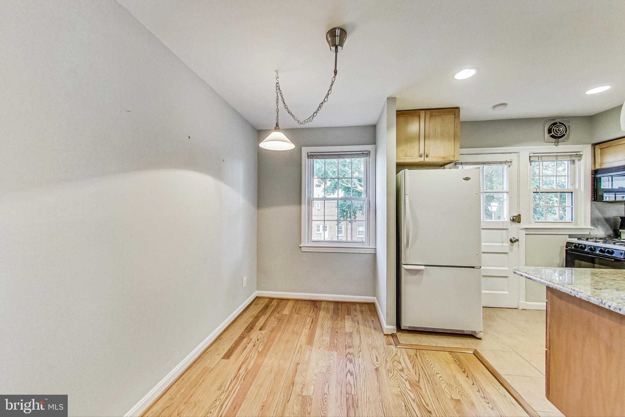 CHEVY CHASE CREST - Residential Lease