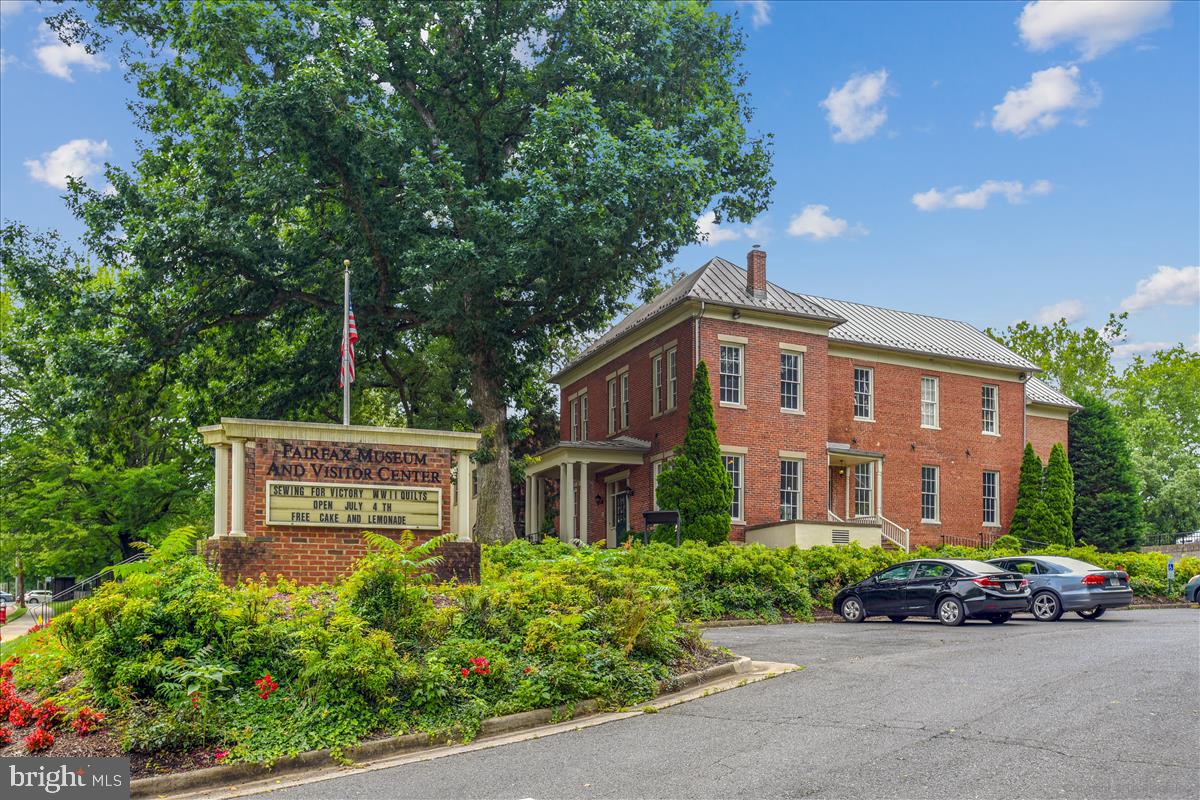 FAIRMONT ESTATES - Residential
