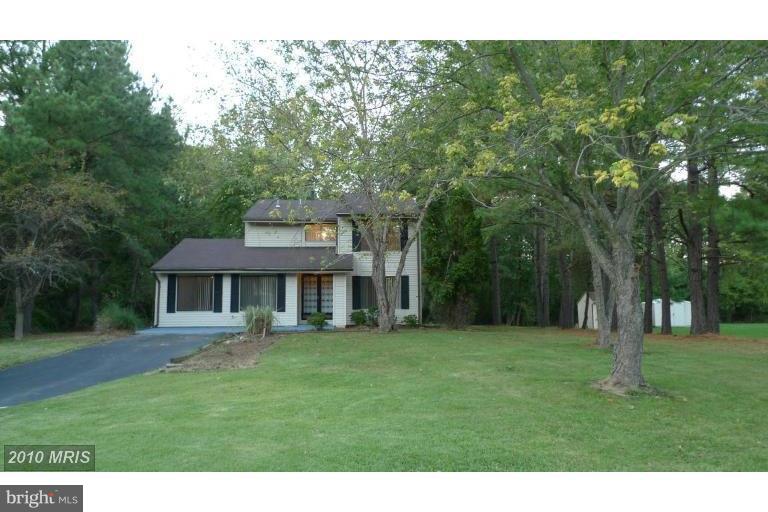RAMBLING HILLS - Residential Lease