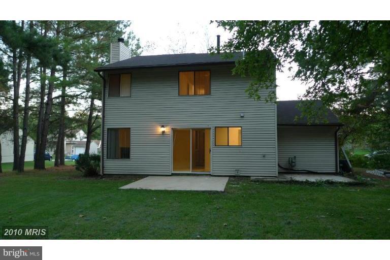 RAMBLING HILLS - Residential Lease