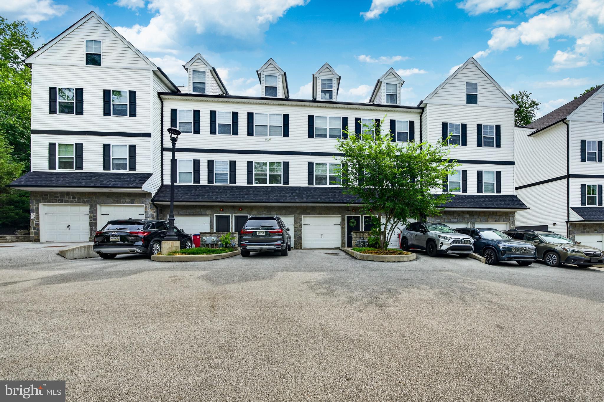 CONSHOHOCKEN - Residential