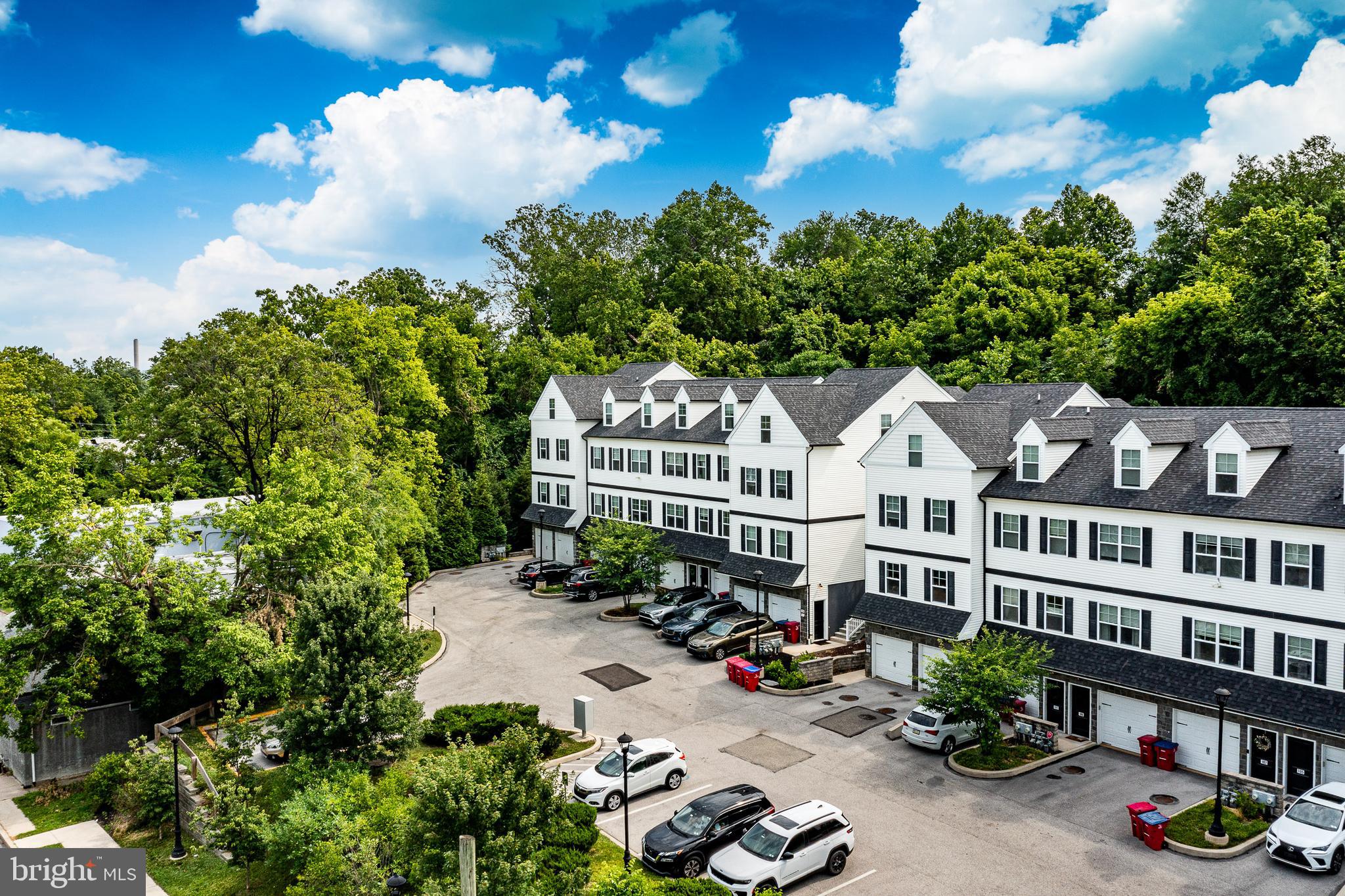 CONSHOHOCKEN - Residential