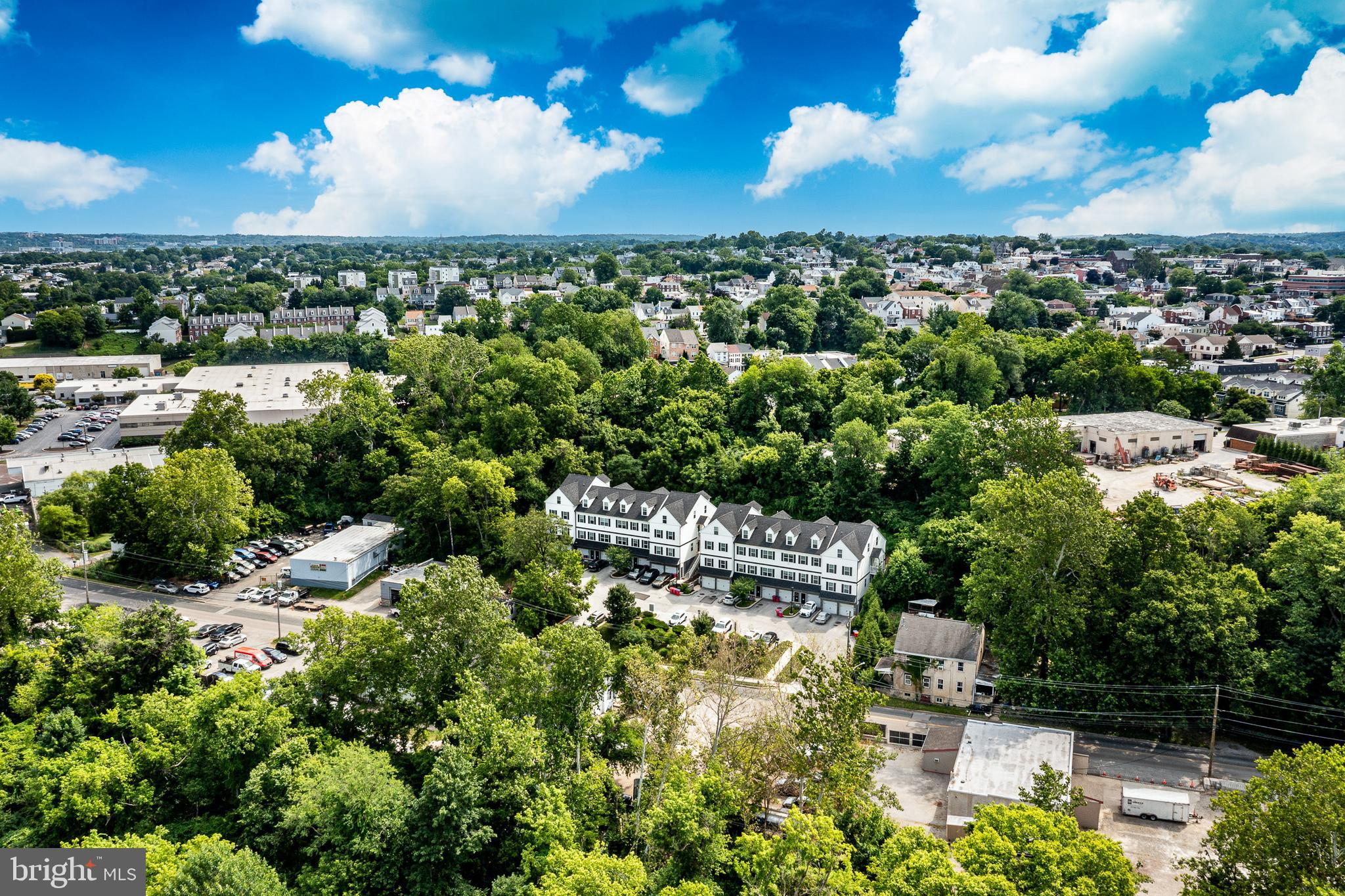 CONSHOHOCKEN - Residential