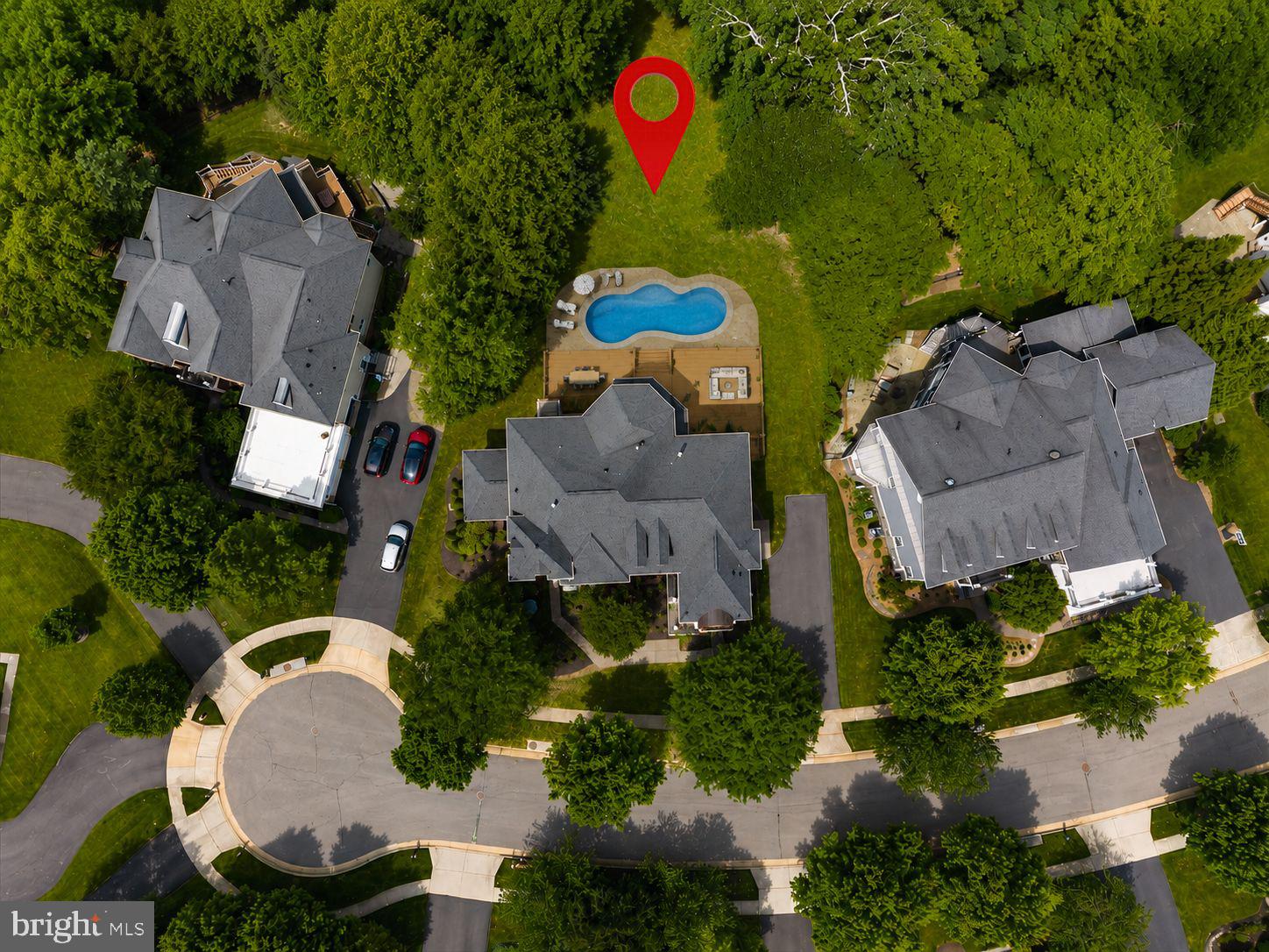 LANSDOWNE ON THE POTOMAC - Residential