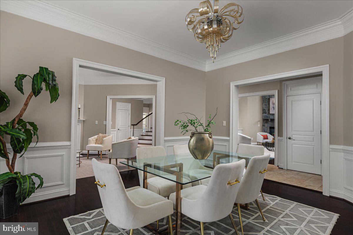 LANSDOWNE ON THE POTOMAC - Residential
