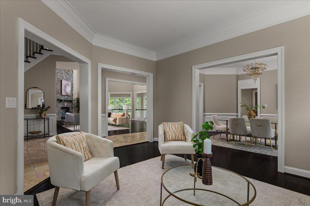 LANSDOWNE ON THE POTOMAC - Residential