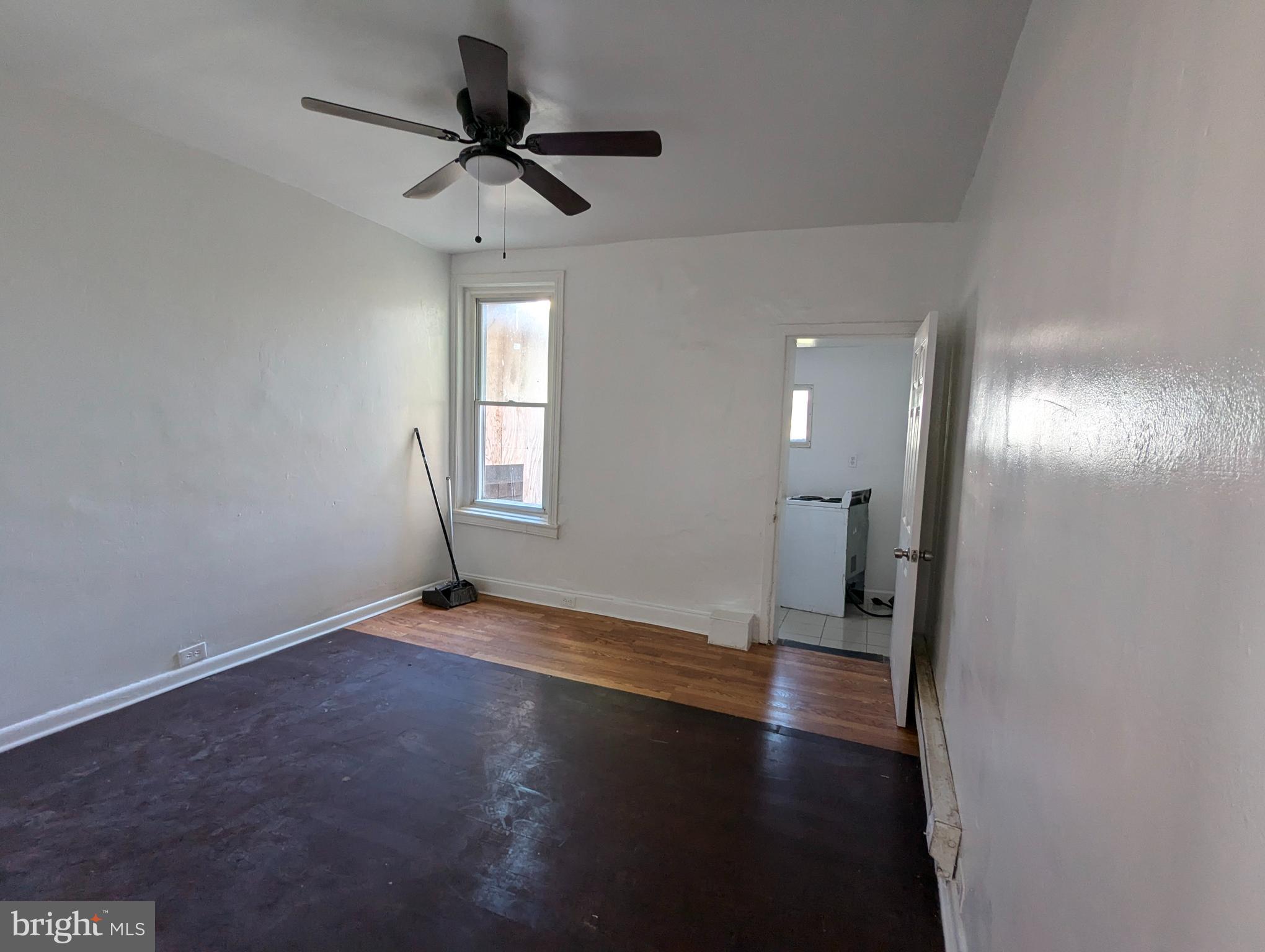 KENSINGTON - Residential
