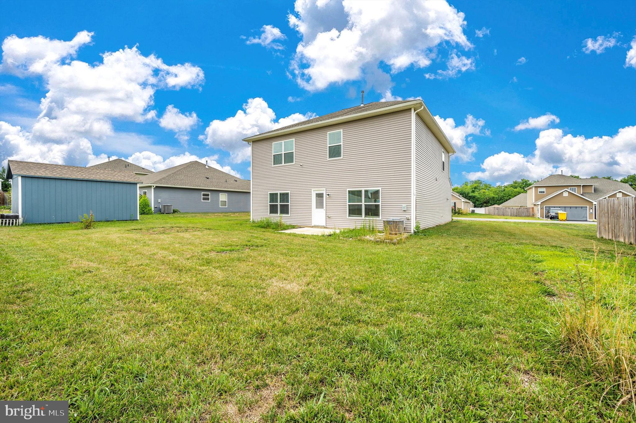 MCGINNIS POINT - Residential