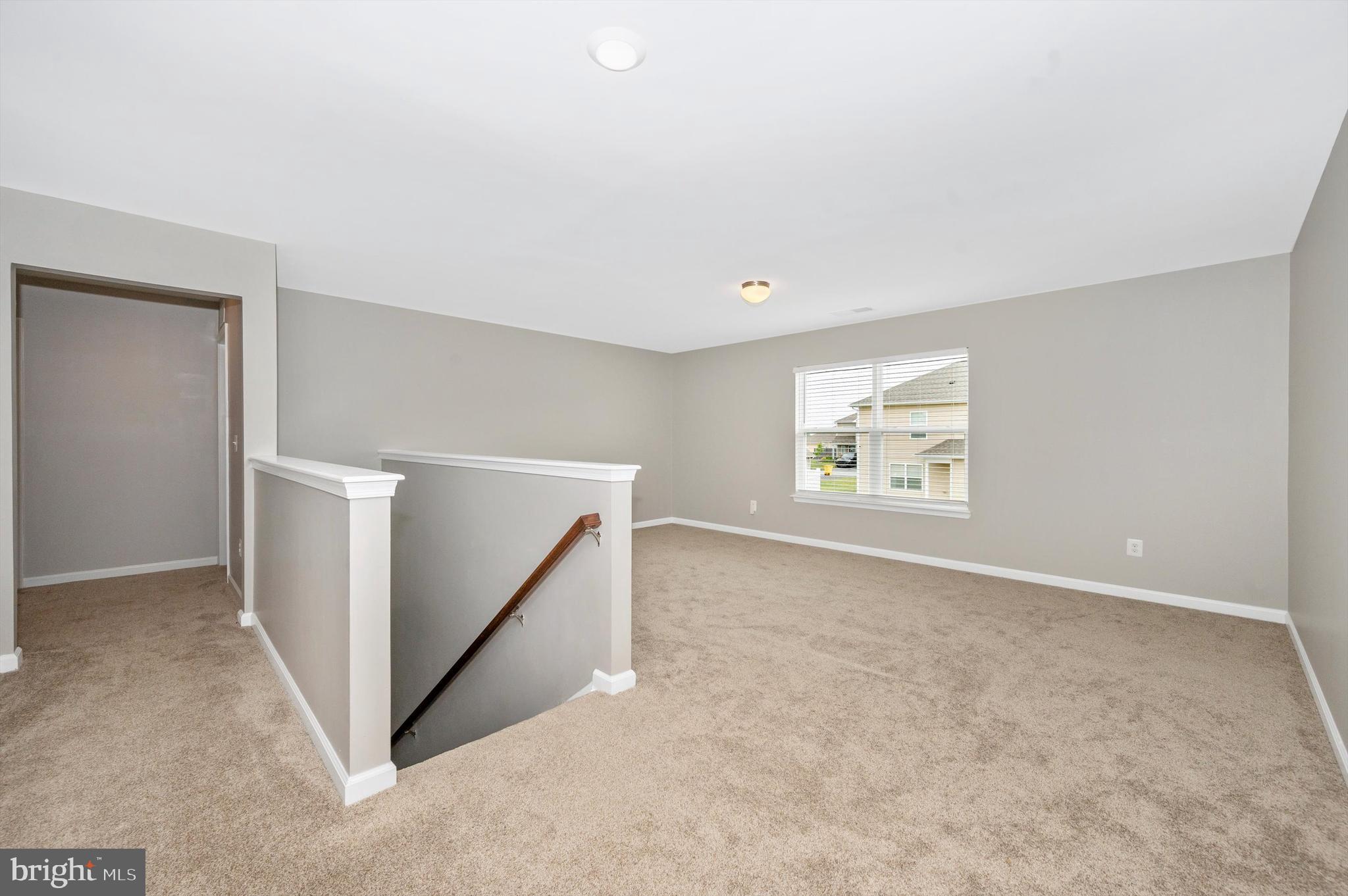 MCGINNIS POINT - Residential