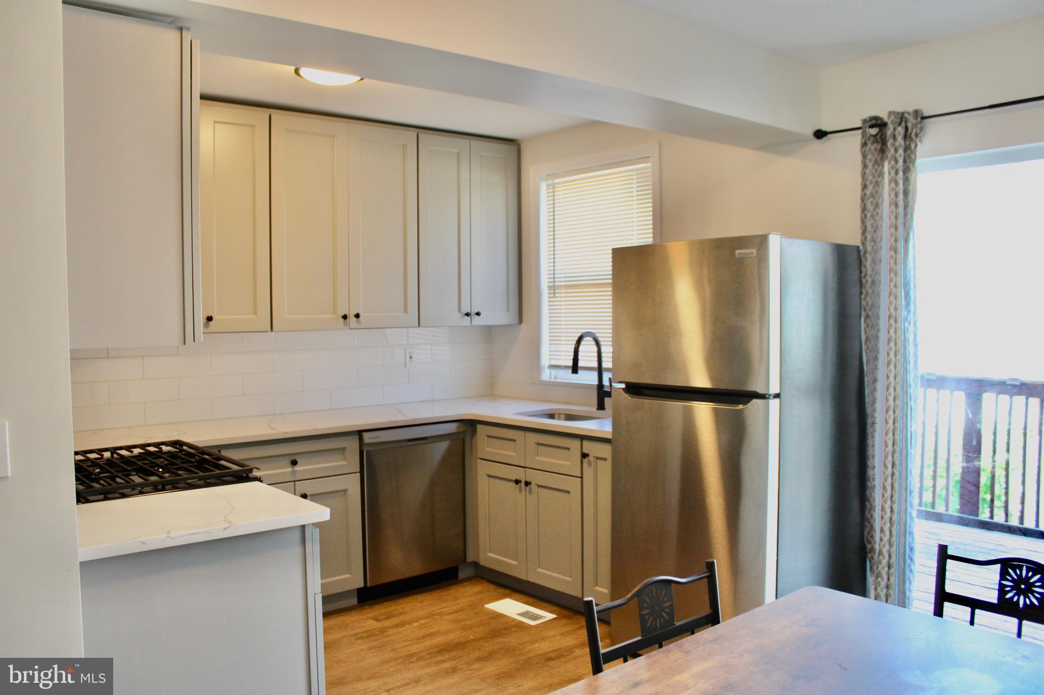 HOLMESBURG - Residential