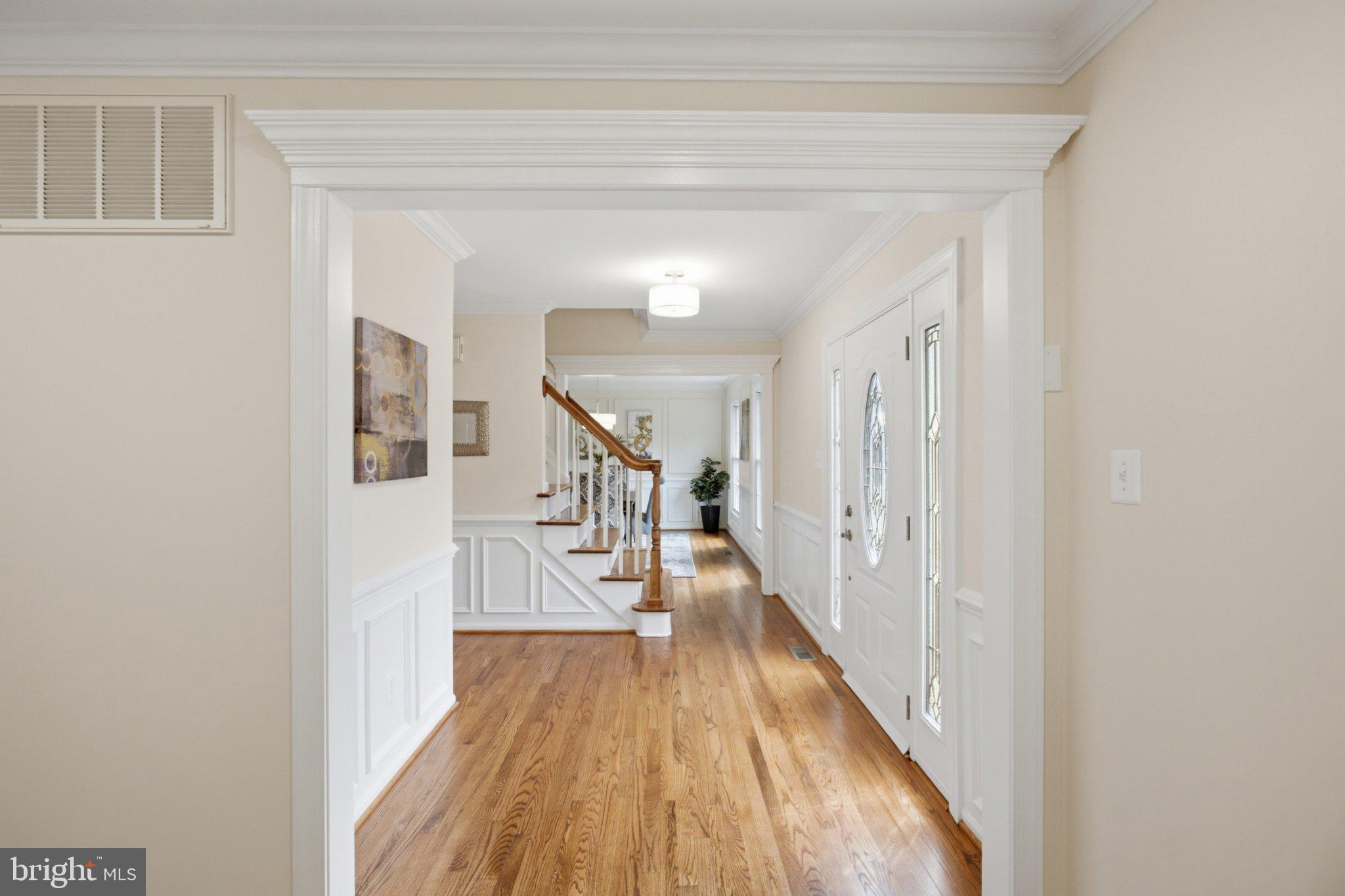 RESTON - Residential