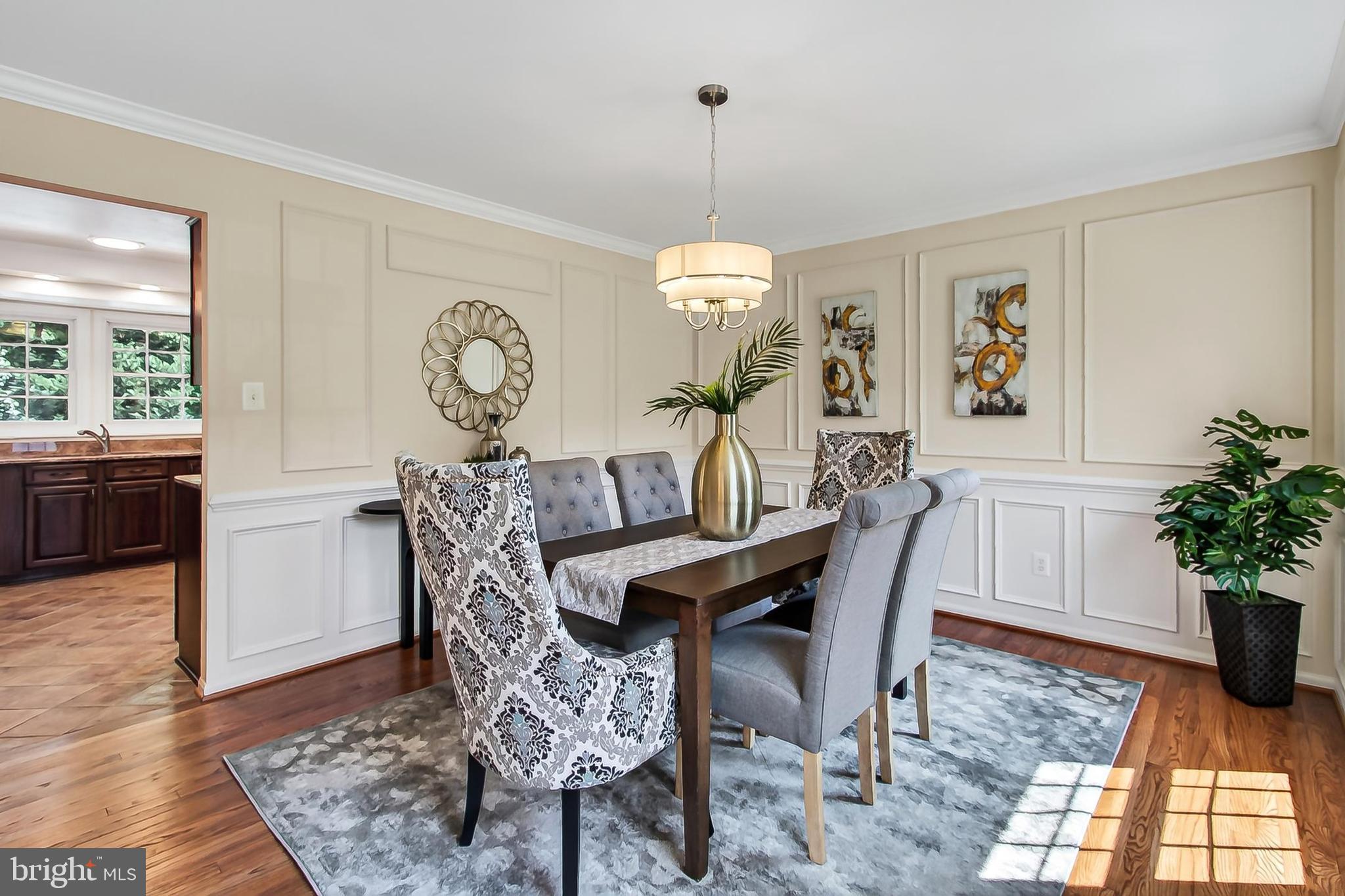 RESTON - Residential