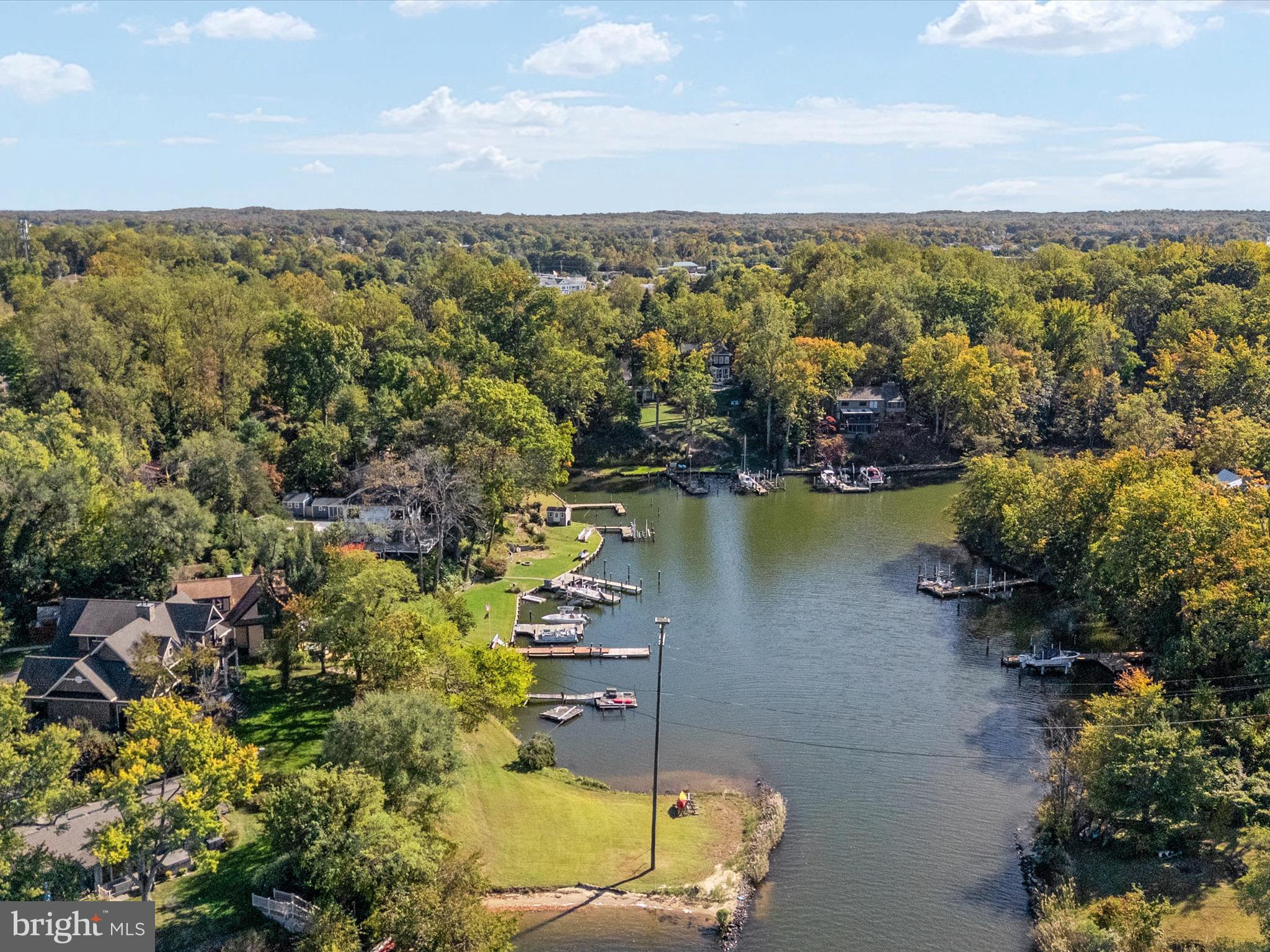 EDGEWATER BEACH - Residential