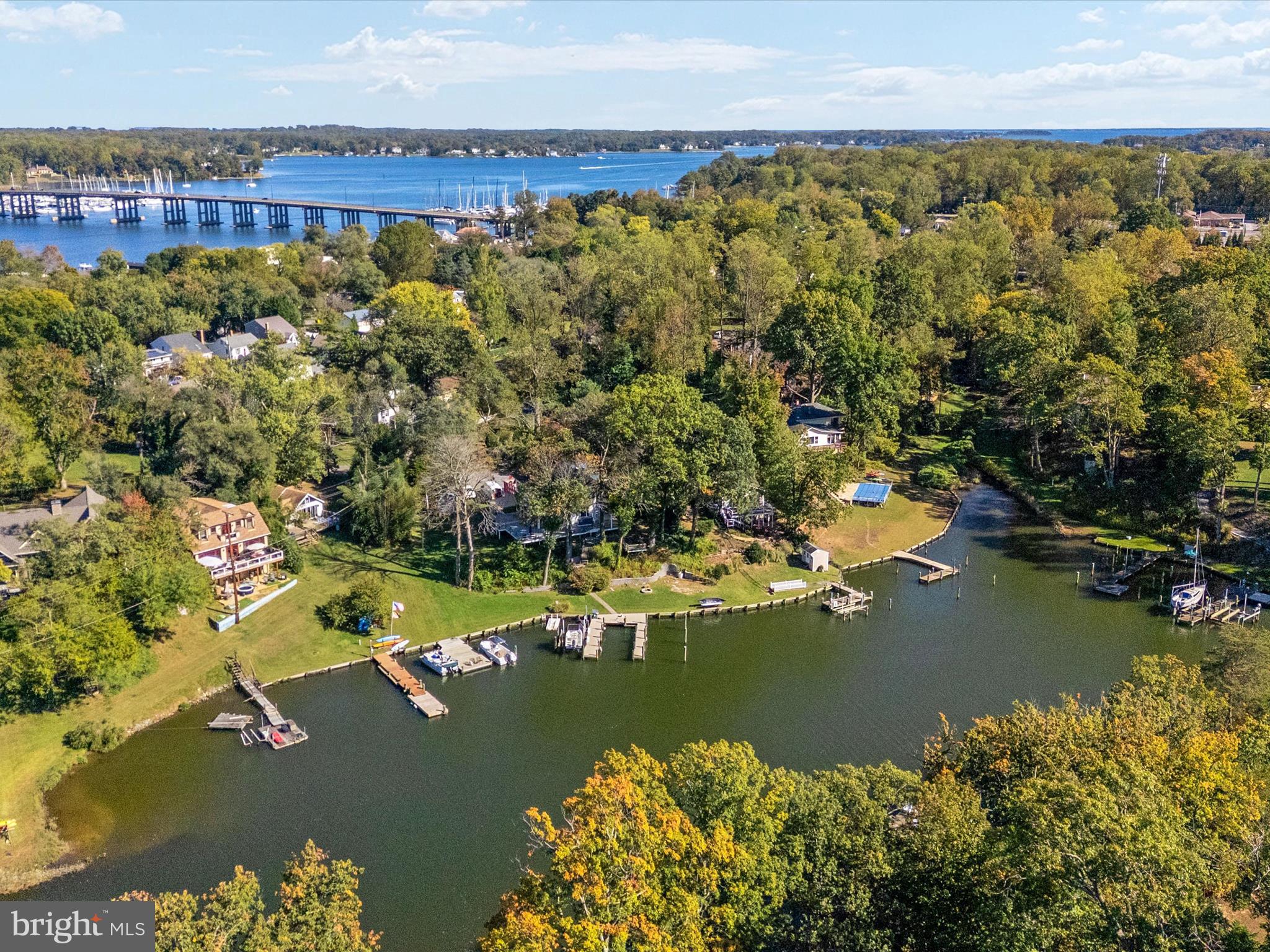 EDGEWATER BEACH - Residential