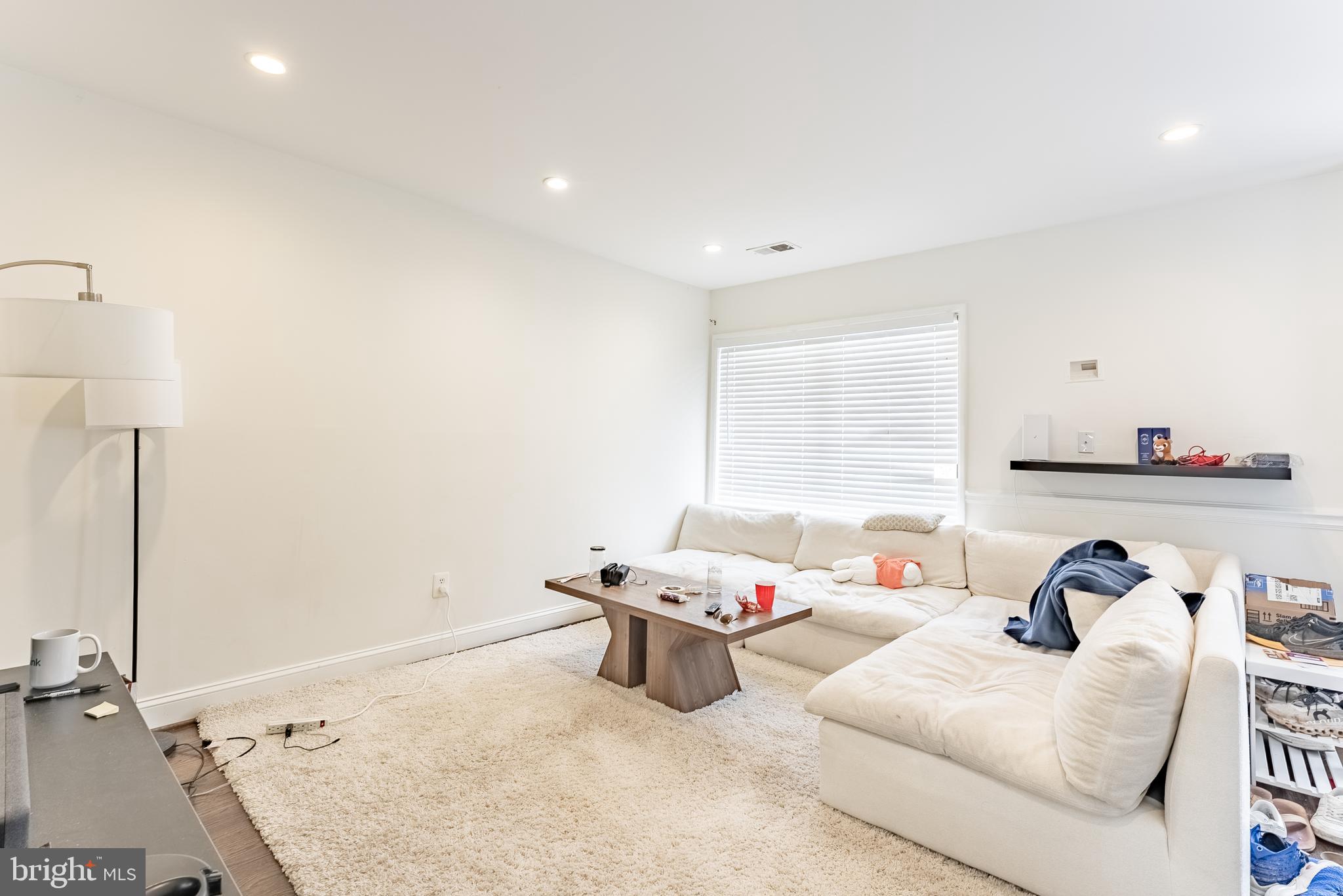SOUTHGATE SQUARE CLUSTER - Residential