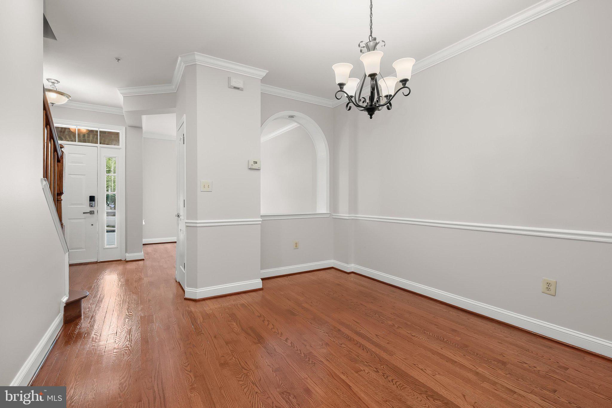 FAIRWAY VILLAS - Residential