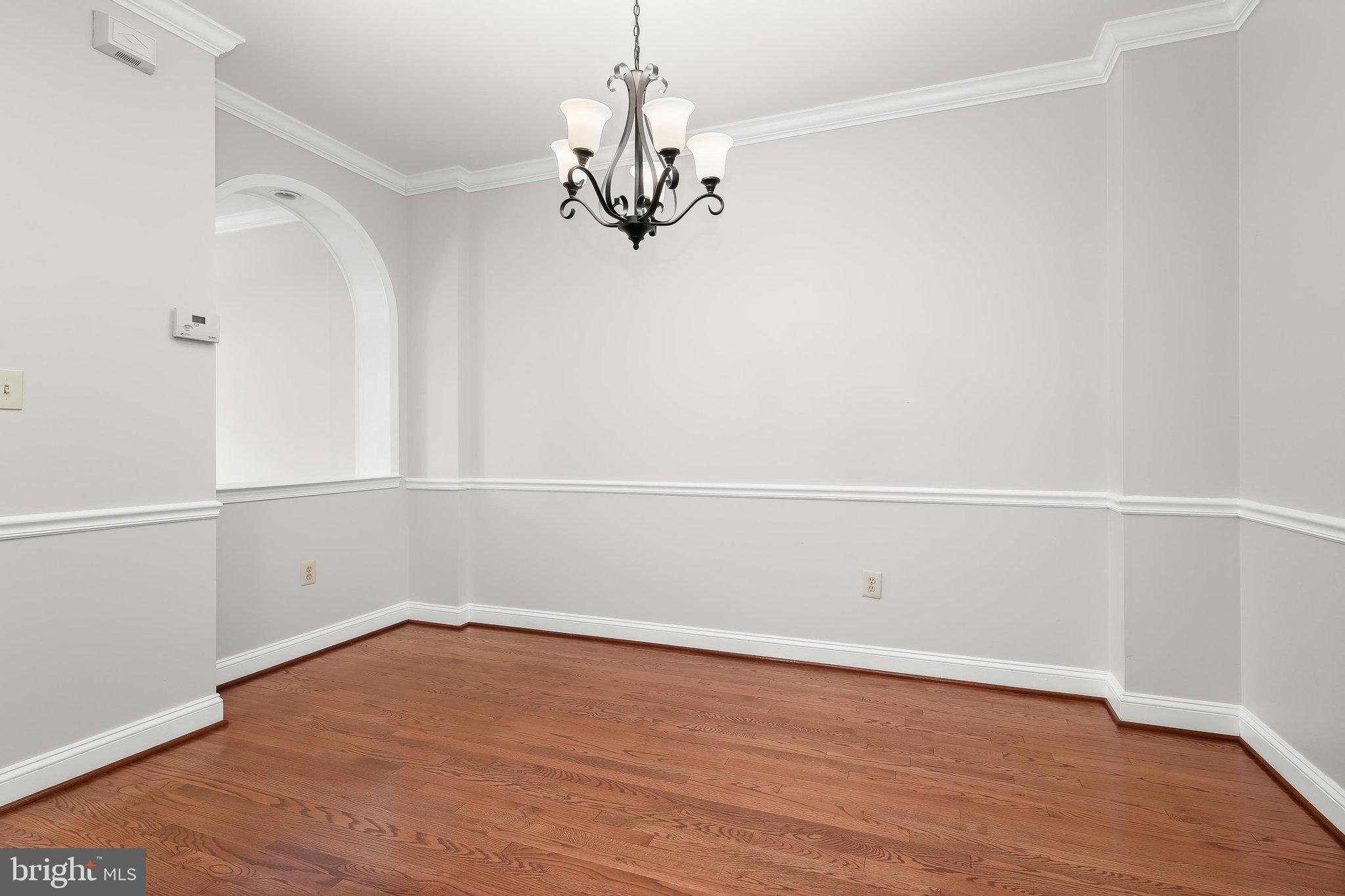 FAIRWAY VILLAS - Residential
