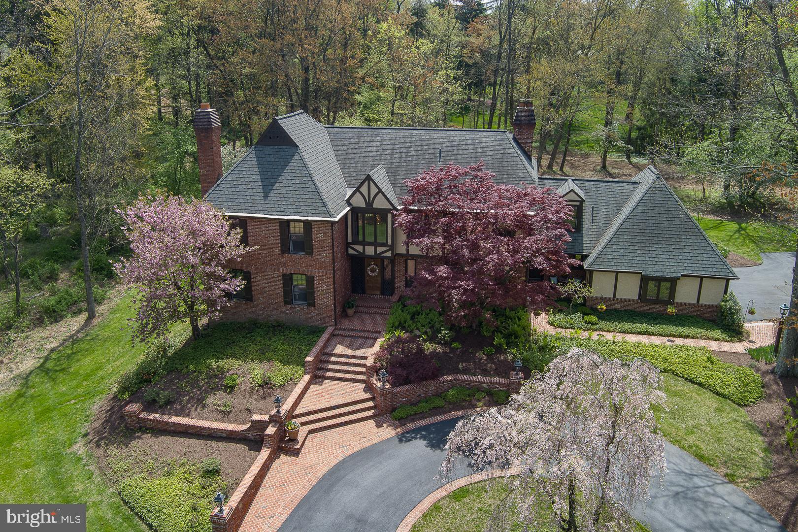 RADNOR HUNT - Residential