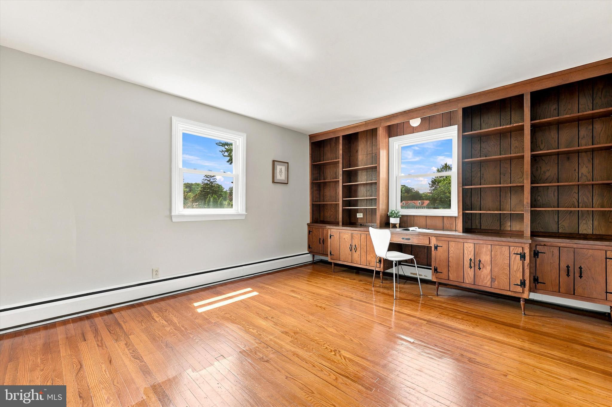 CANTERBURY PARK - Residential